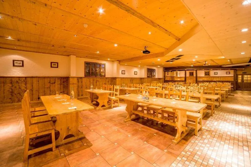 Business facilities in Hotel Central Résidence