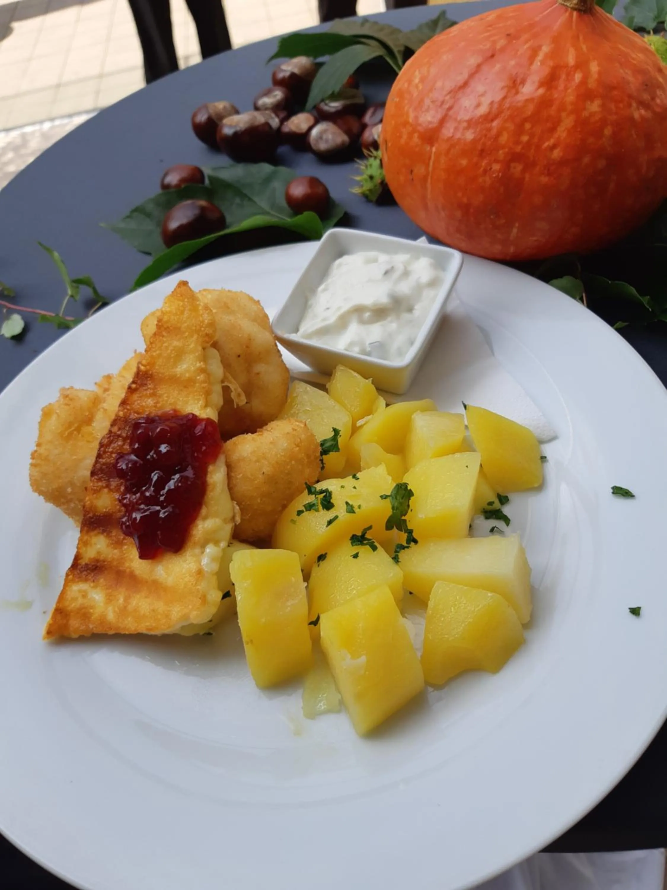 Food in LONDON Boutique hotel & Restaurant