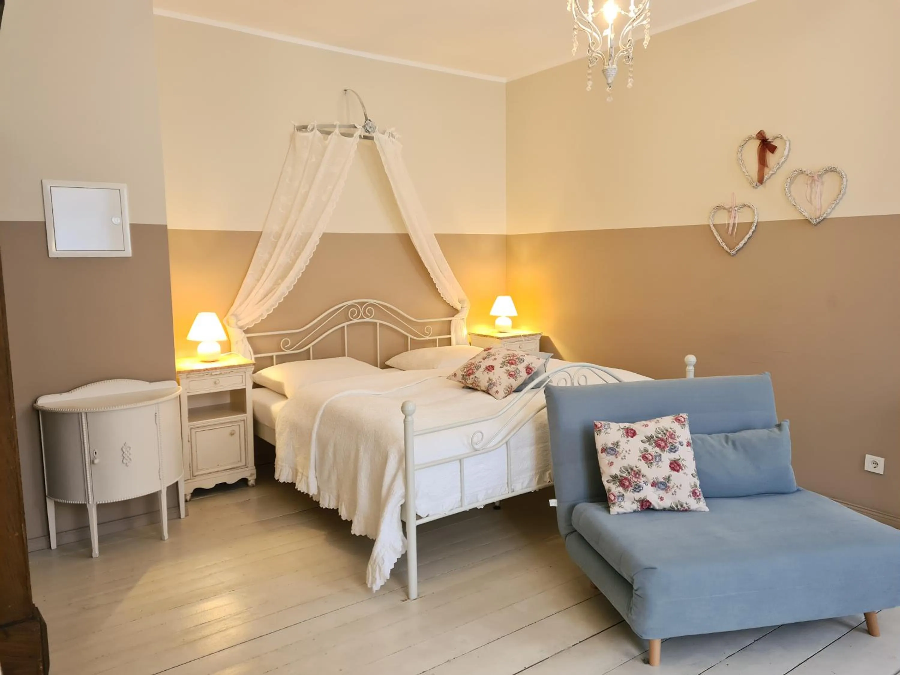 Photo of the whole room, Bed in Alte Lebkuchenfabrik