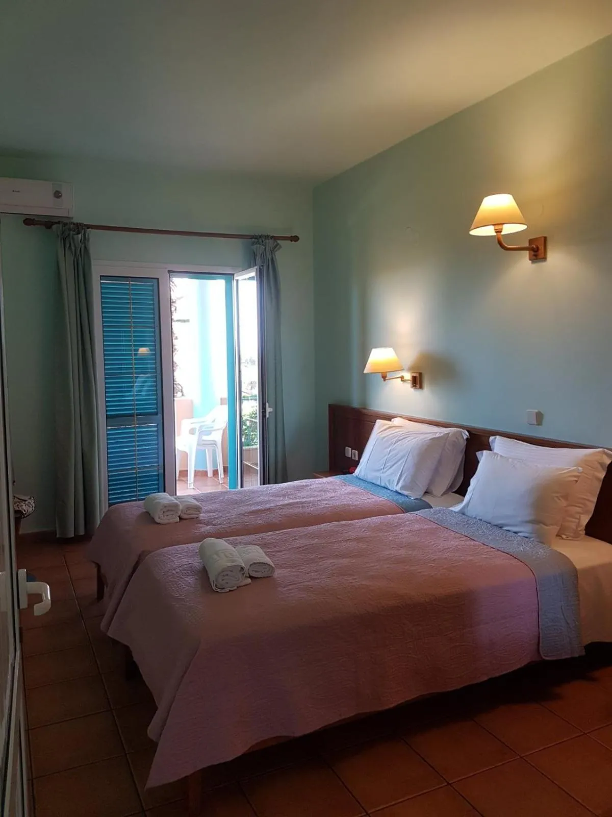 Poseidon Apartments