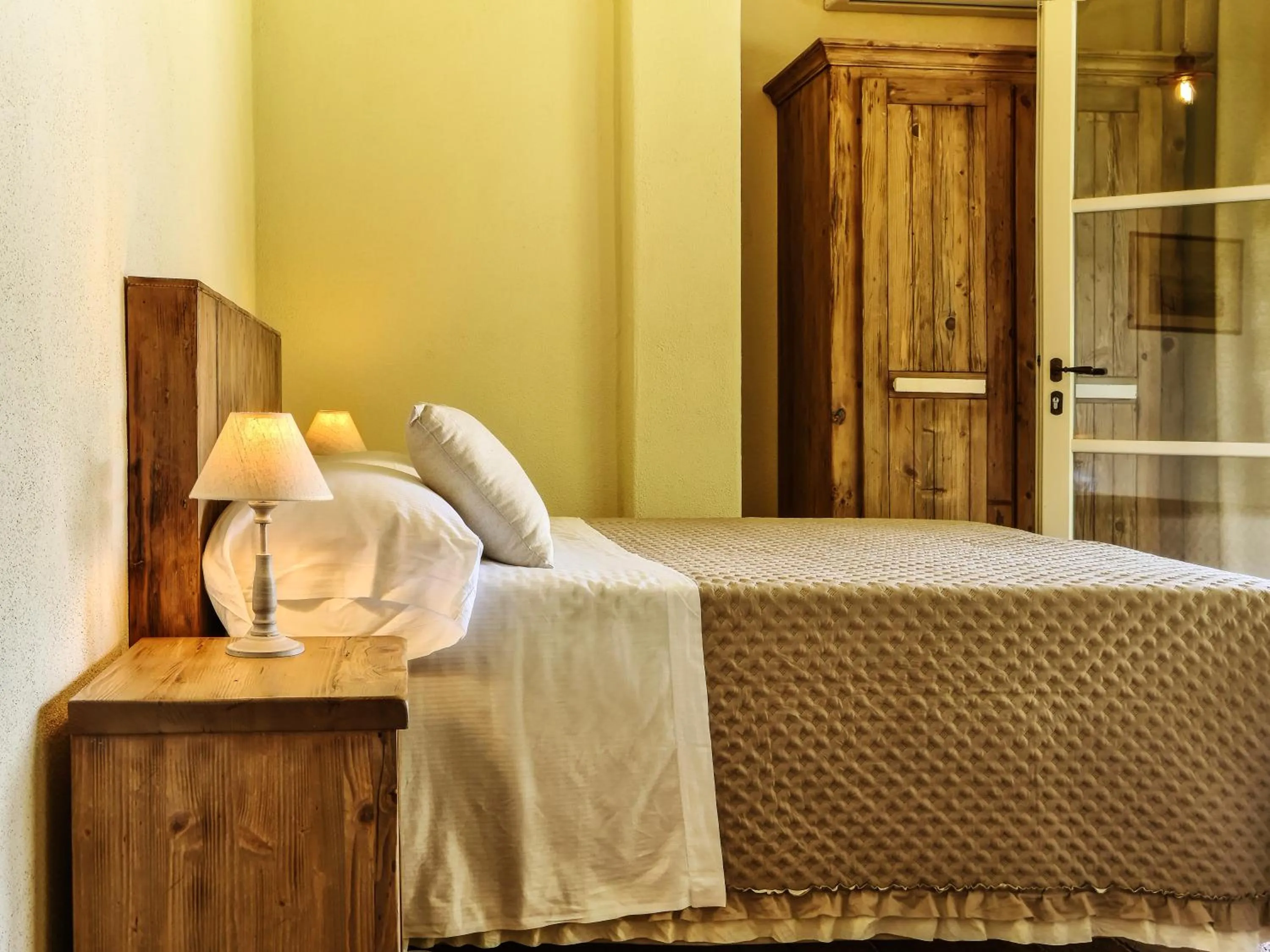 Bed in Casale Caterina Agriresort