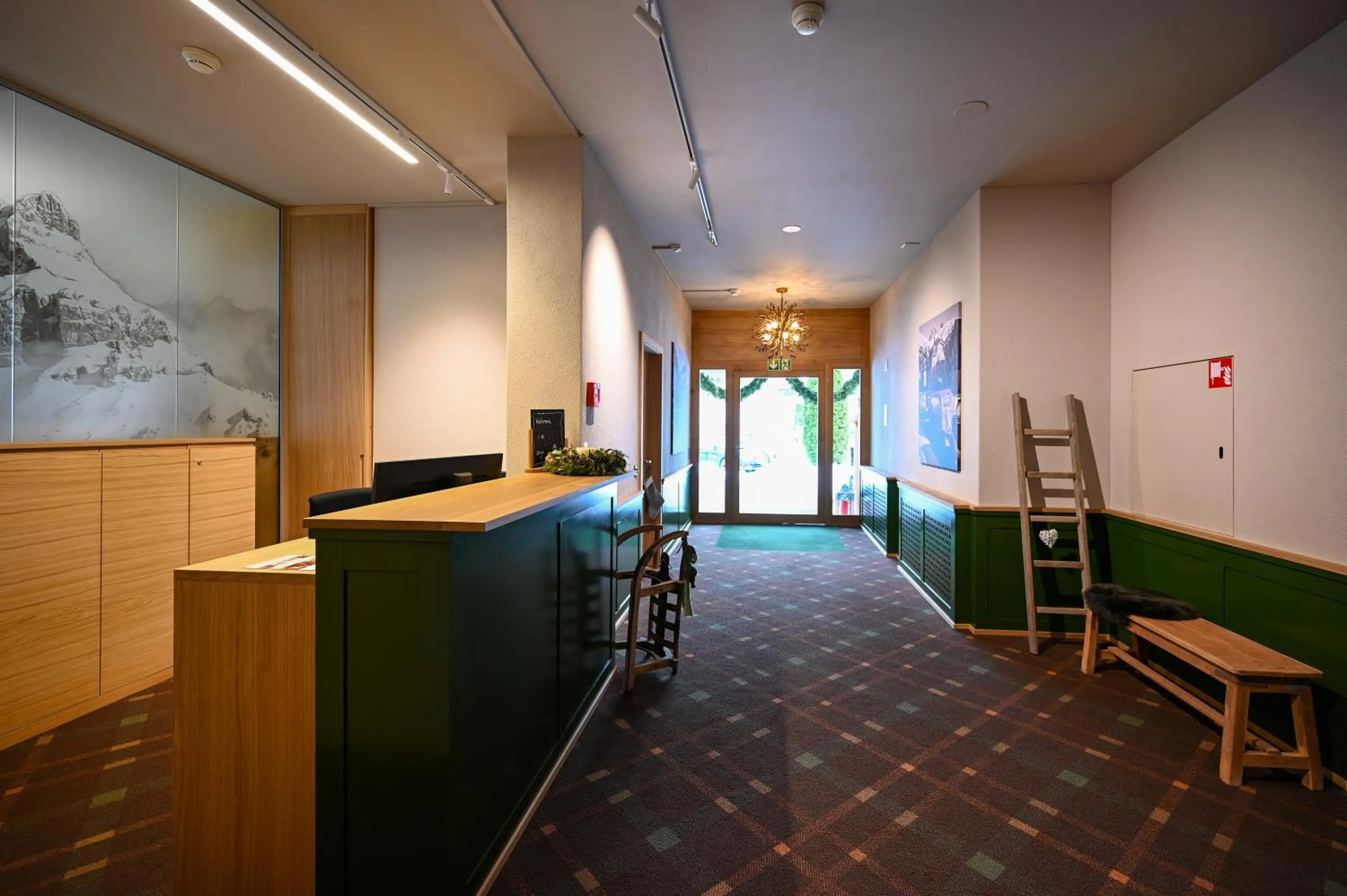 Lobby or reception in Hotel Sonnwendhof Engelberg