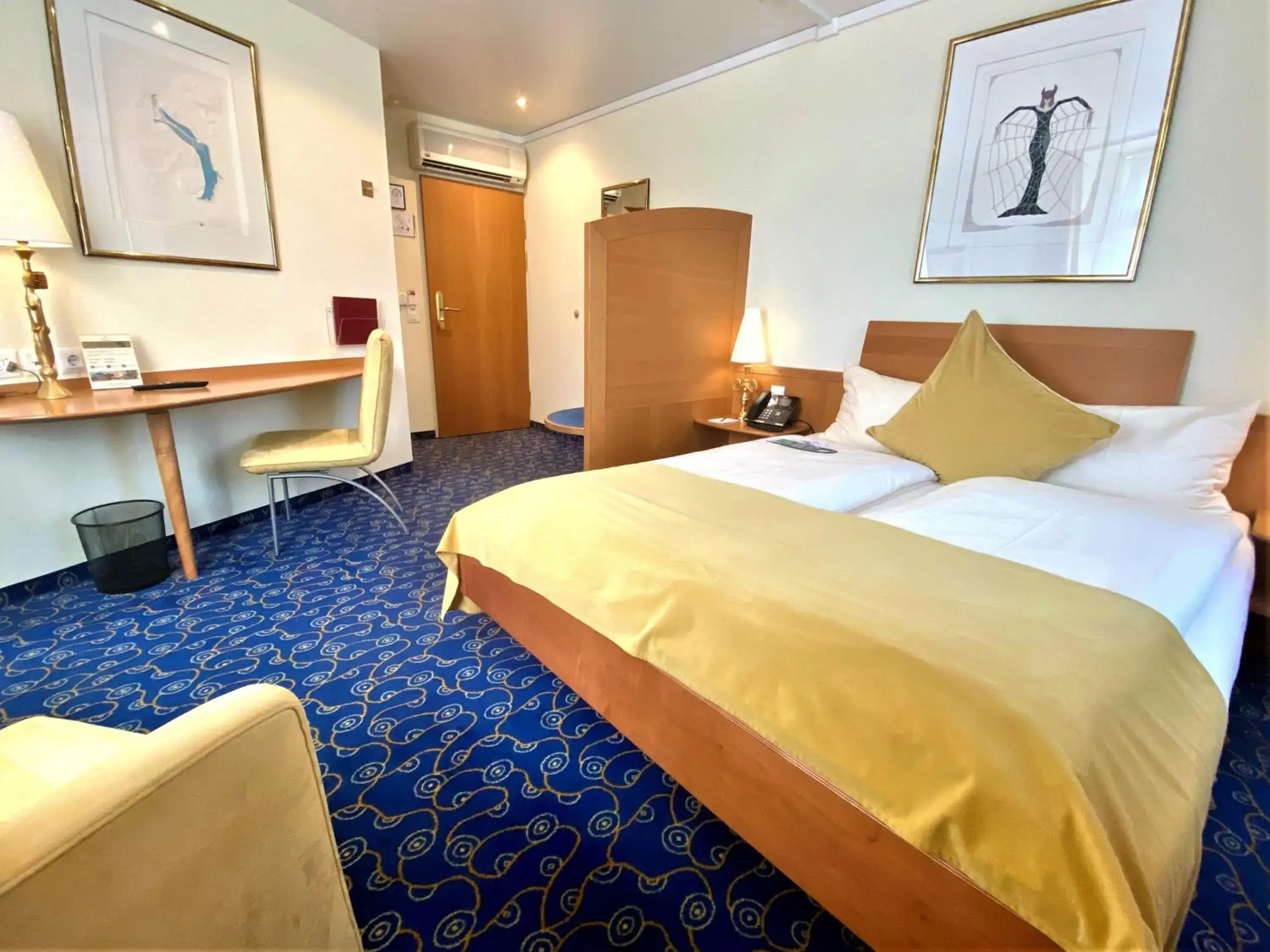 SMART Double Room in GAIA Hotel Basel - the sustainable 4 star hotel SMART Double Room in GAIA Hotel Basel - the sustainable 4 star hotel