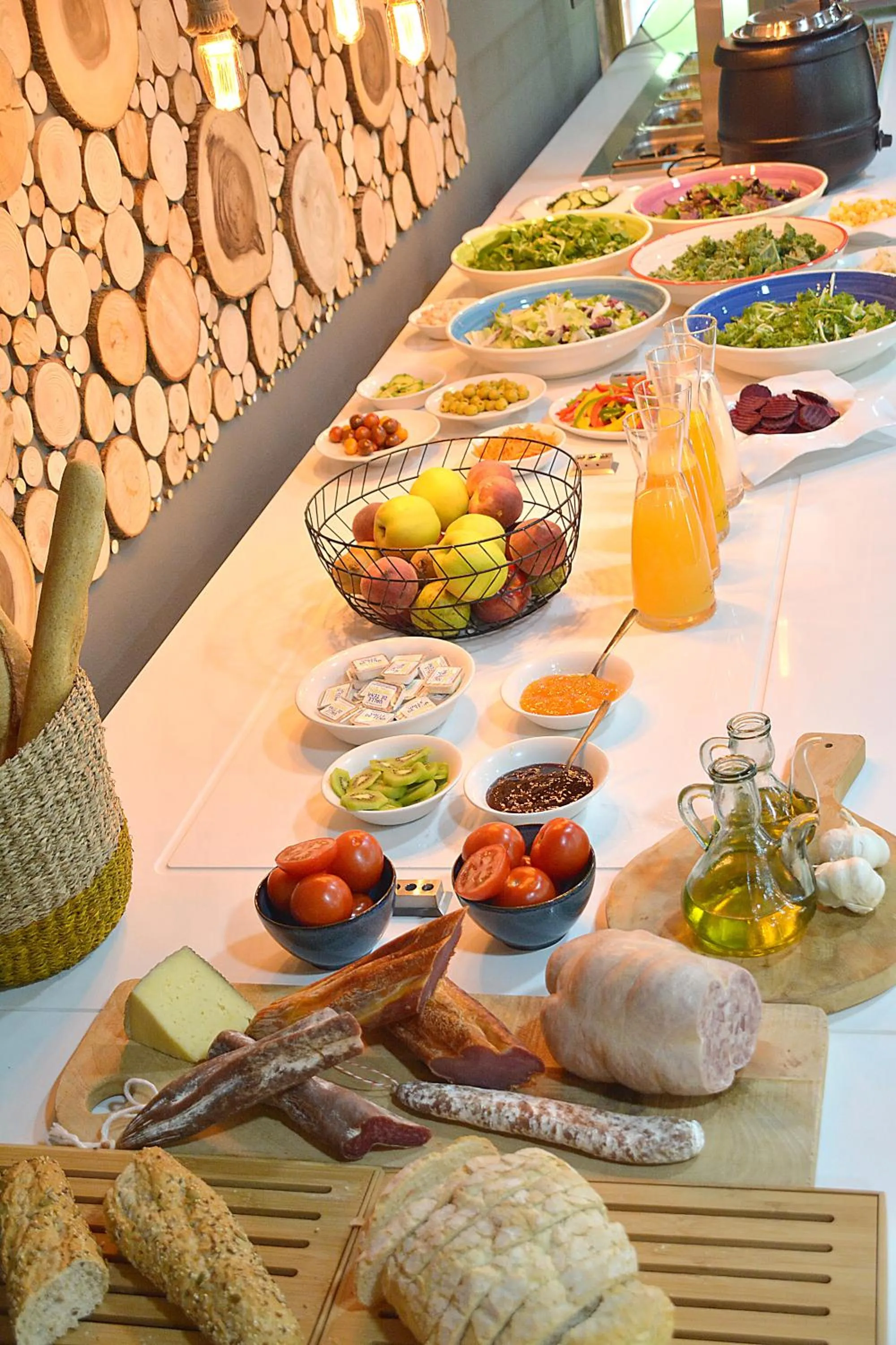 Breakfast in El Jou Nature