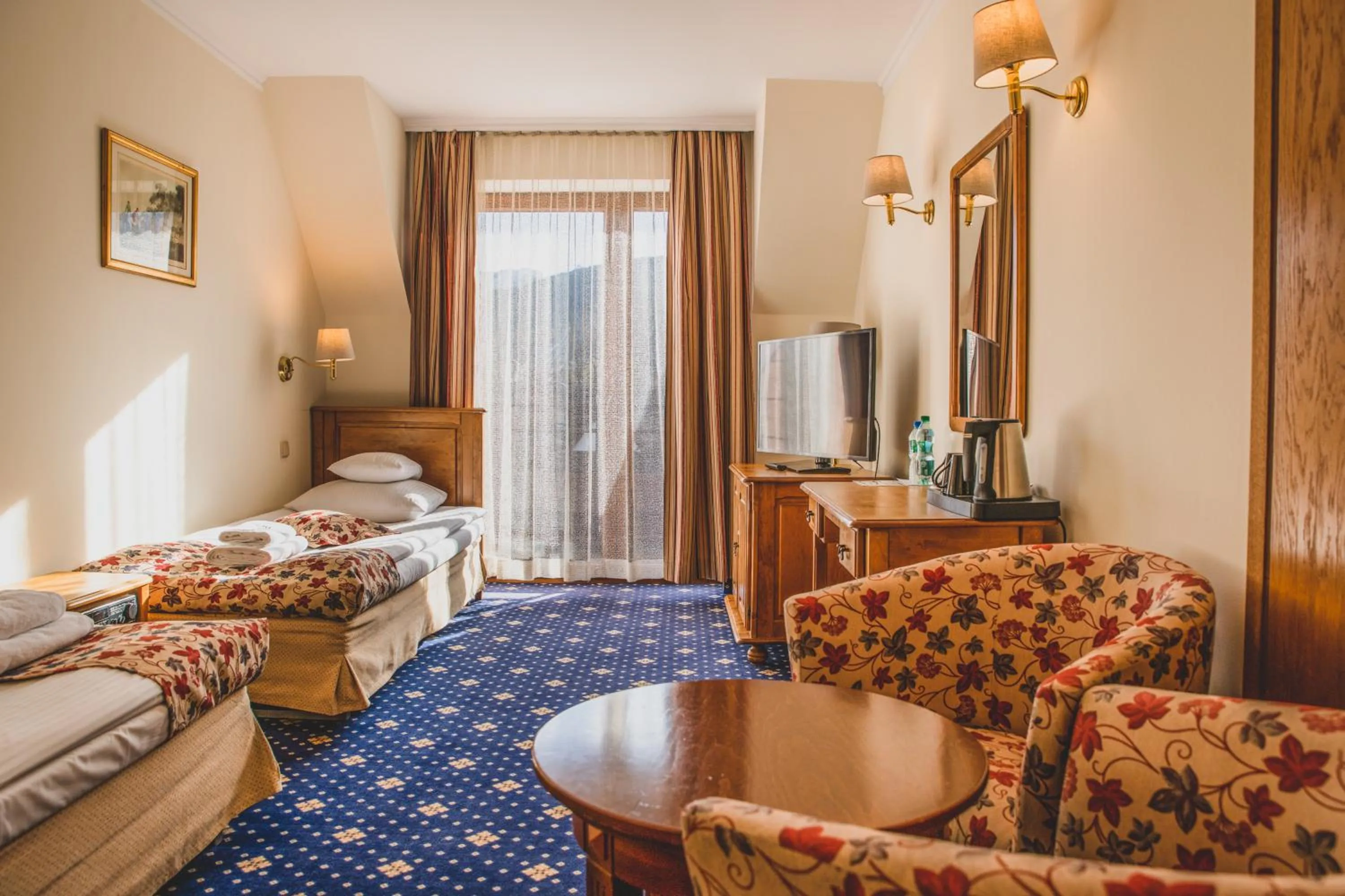 Photo of the whole room, Bed in Krupówki 40