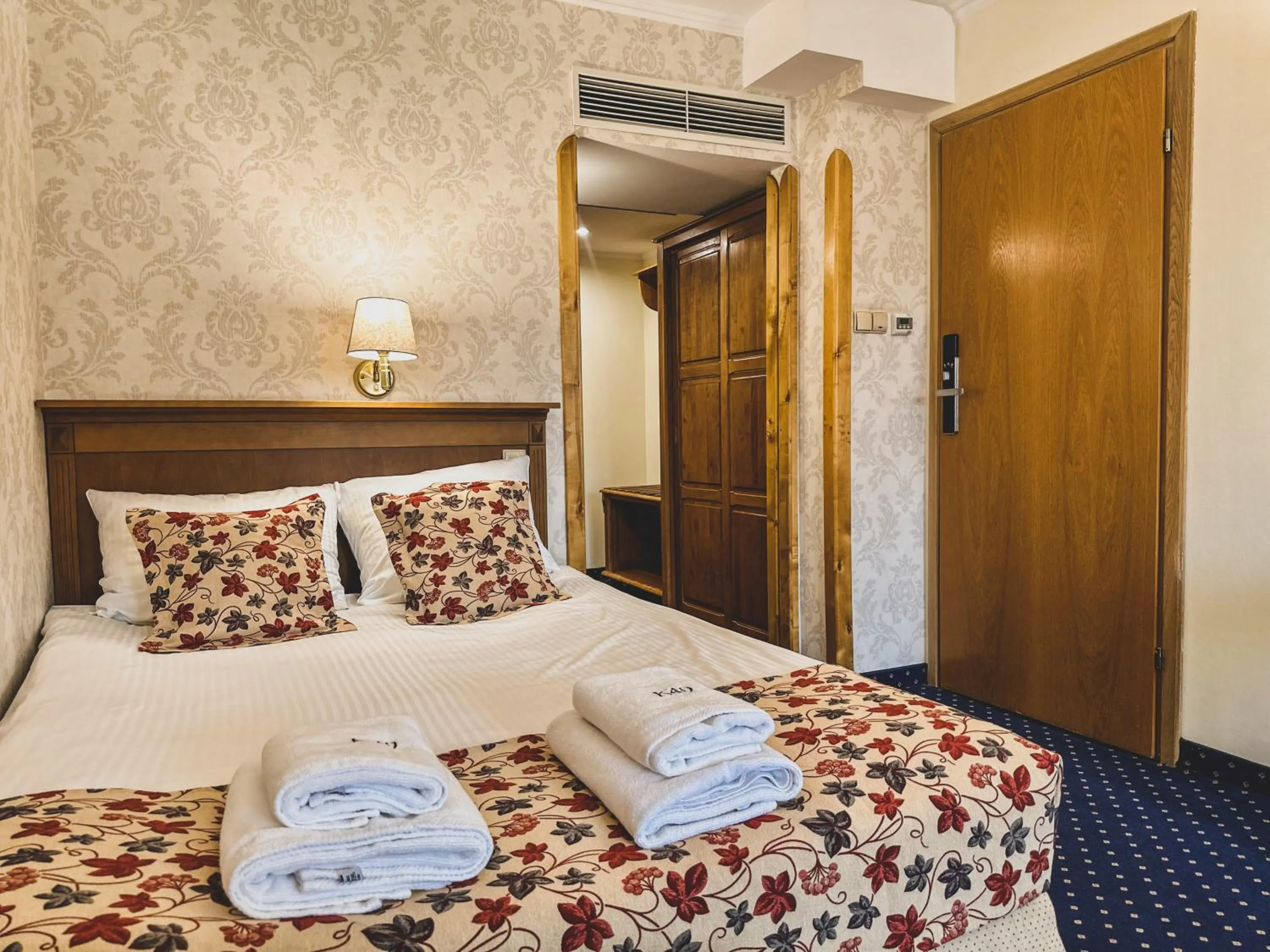 Bed in Krupówki 40