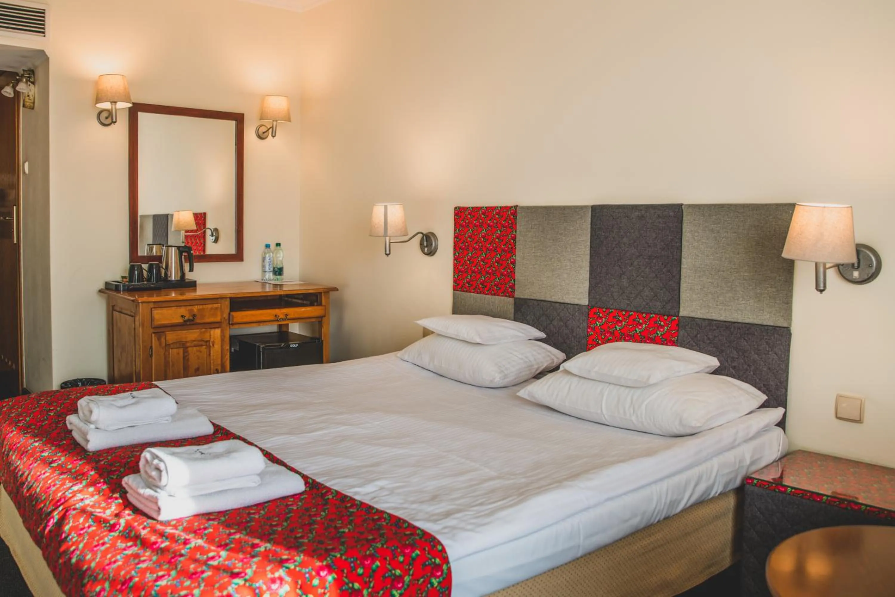 Photo of the whole room, Bed in Krupówki 40