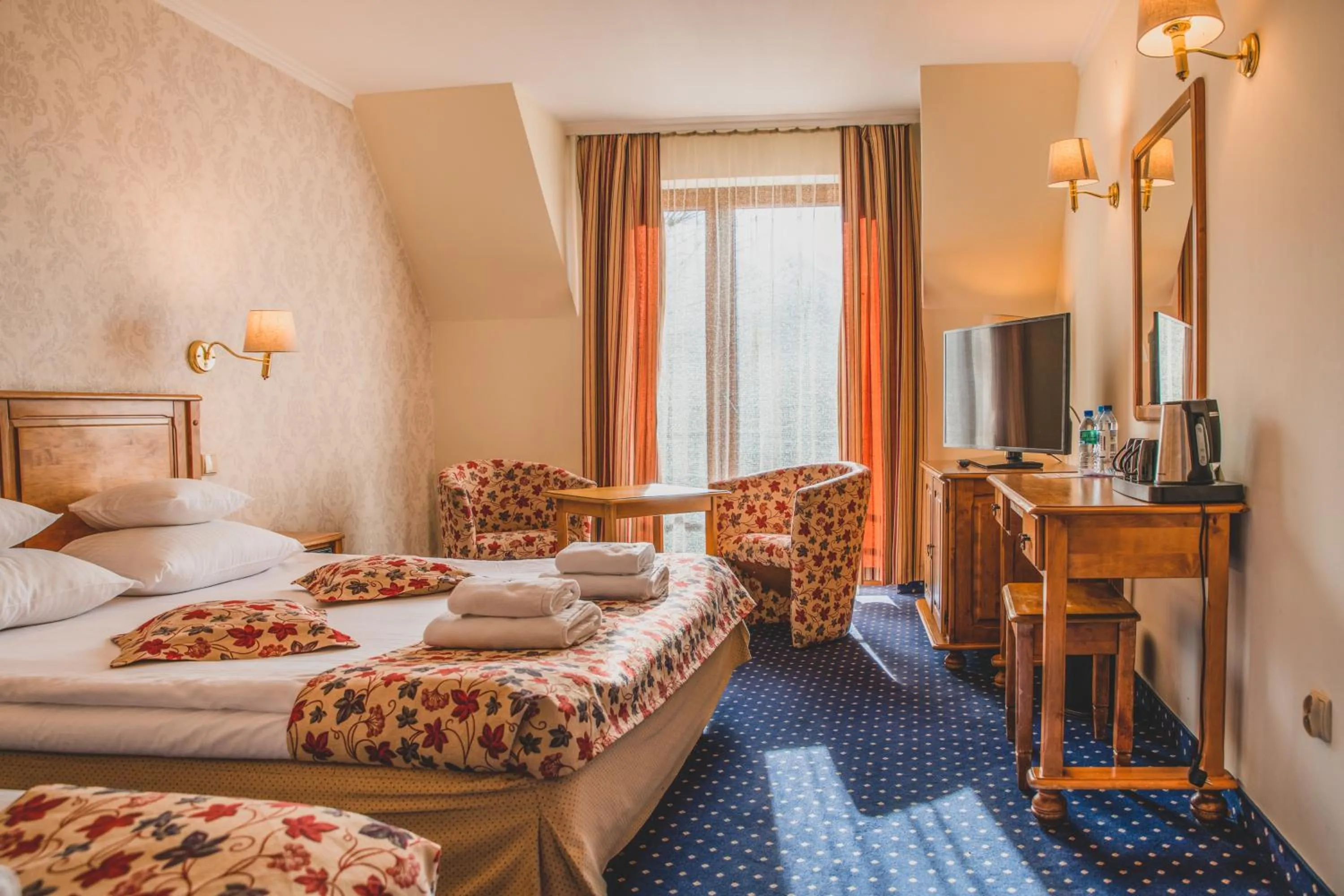 Photo of the whole room, Bed in Krupówki 40