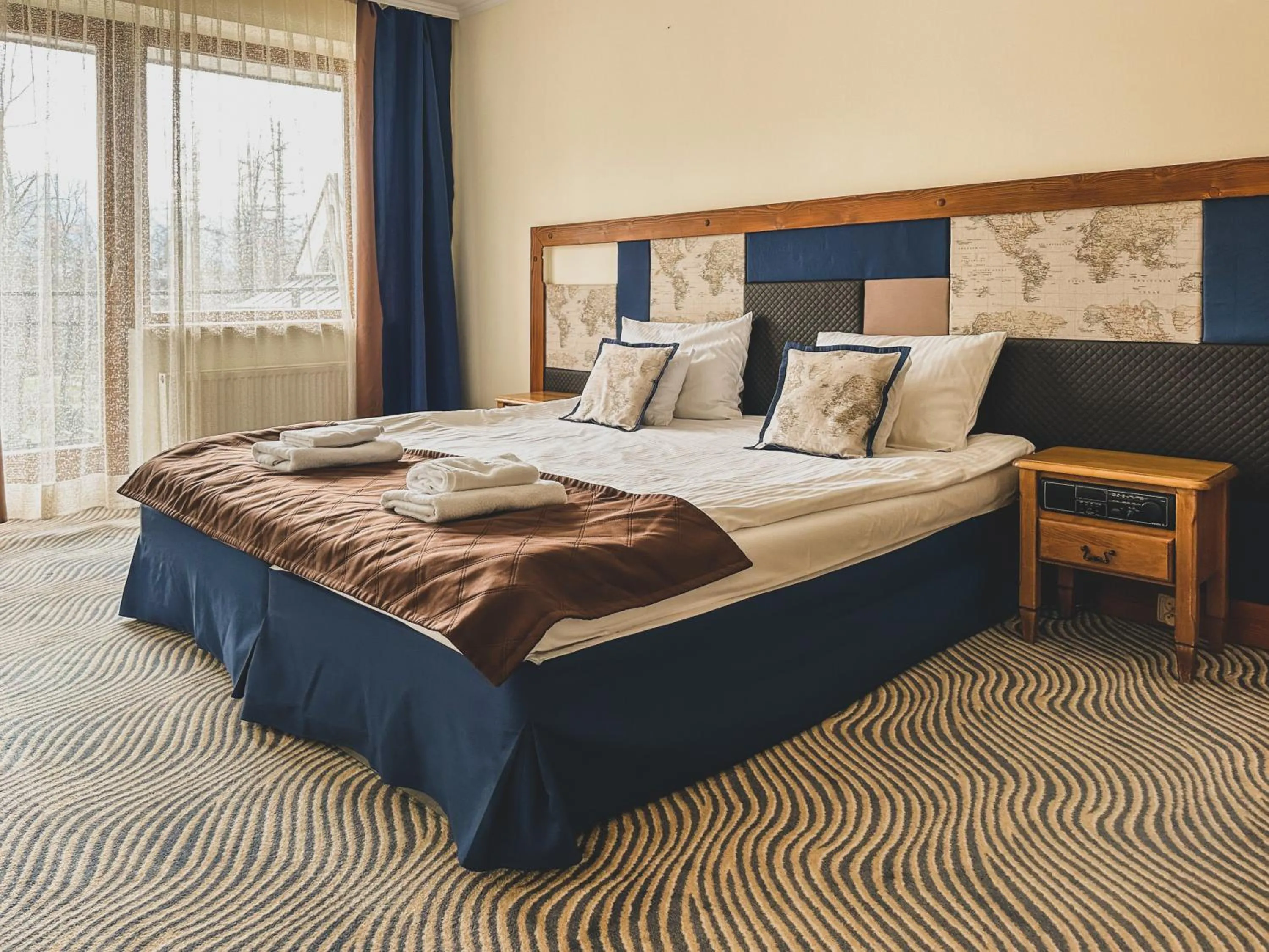 Property building, Bed in Krupówki 40