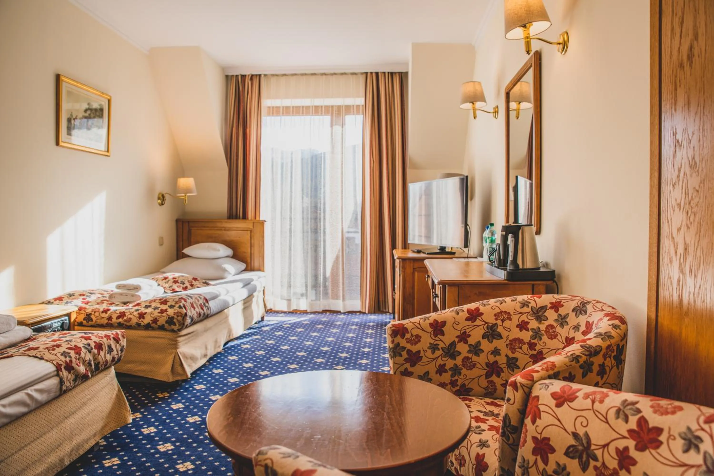 Photo of the whole room, Bed in Krupówki 40