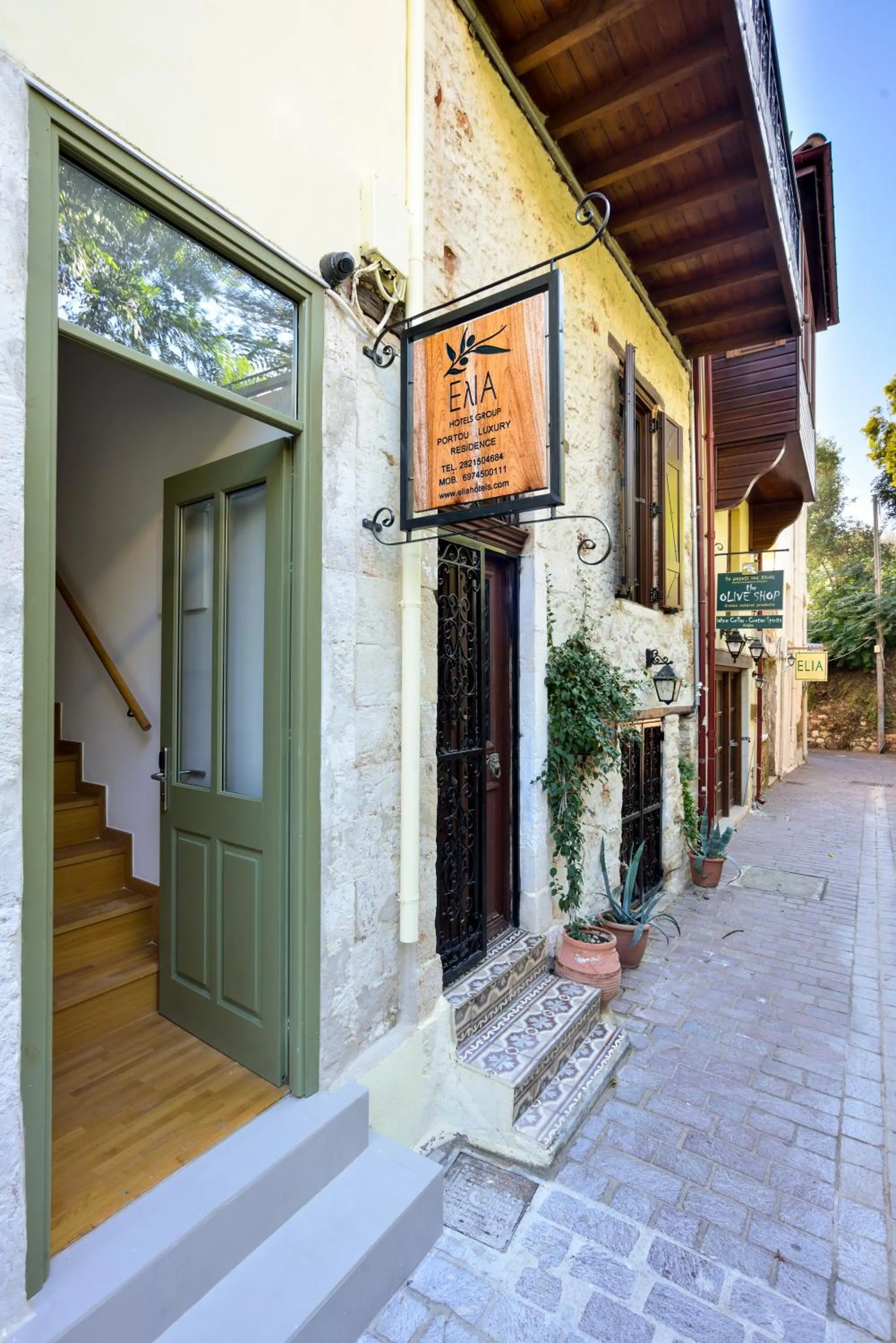 Facade/entrance in Elia Portou Luxury Residence