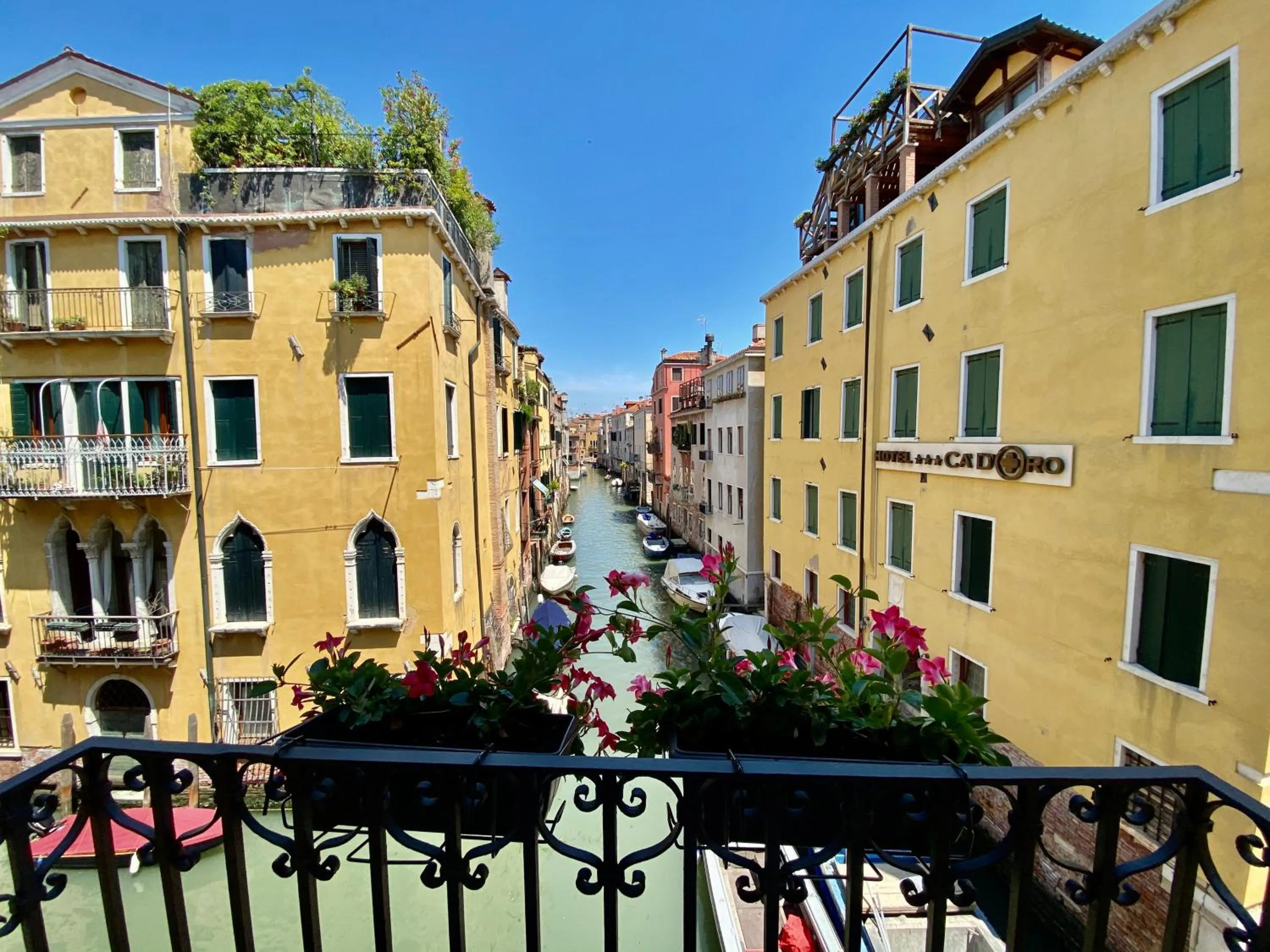 View (from property/room) in Suite House 4343 apartments