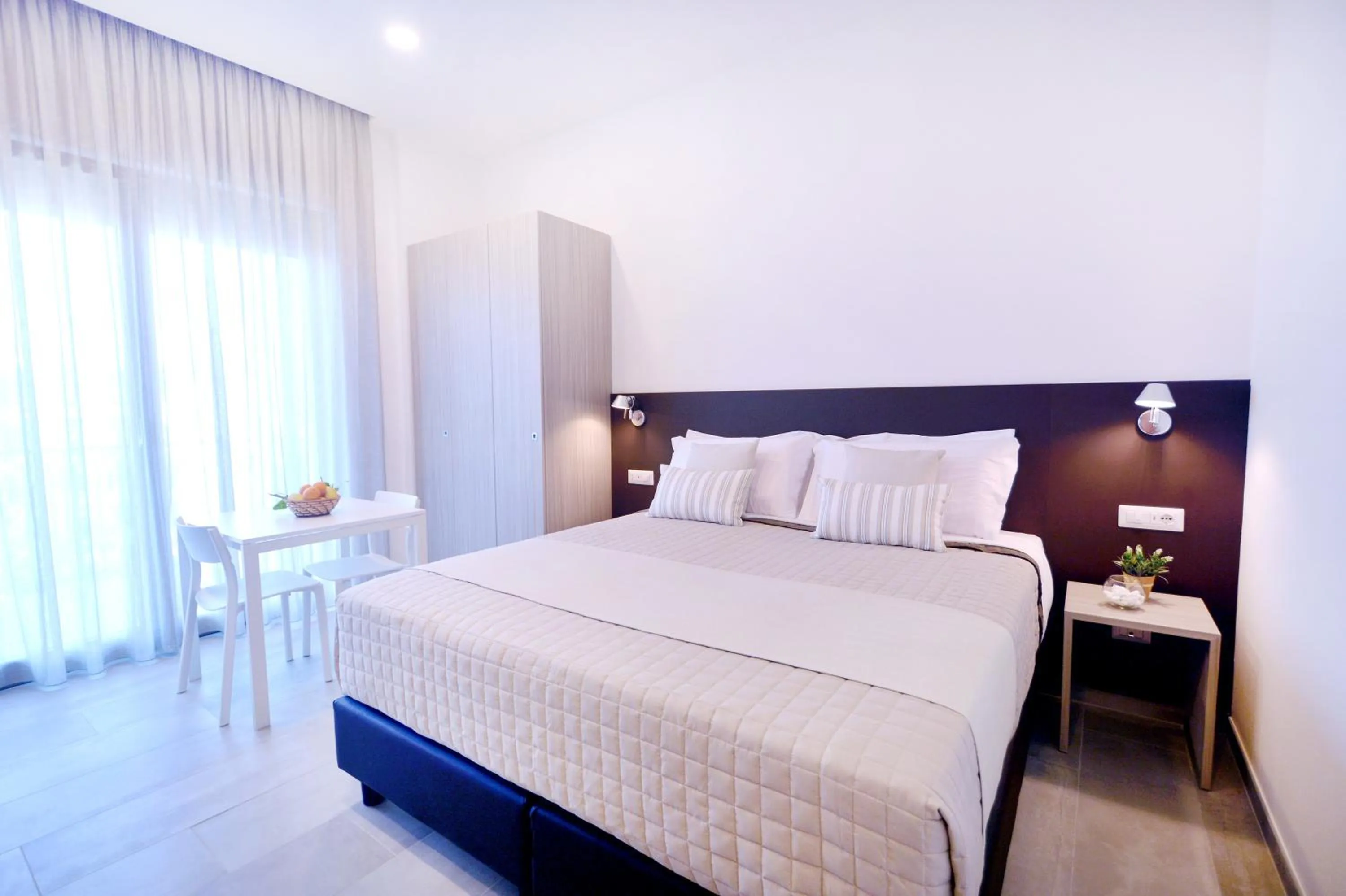 Bedroom, Bed in Sunset Home Sorrento