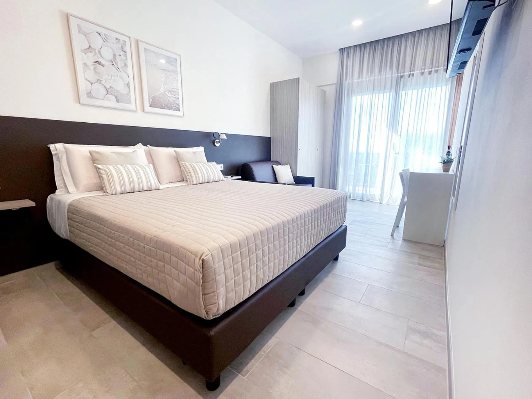 Bed in Sunset Home Sorrento