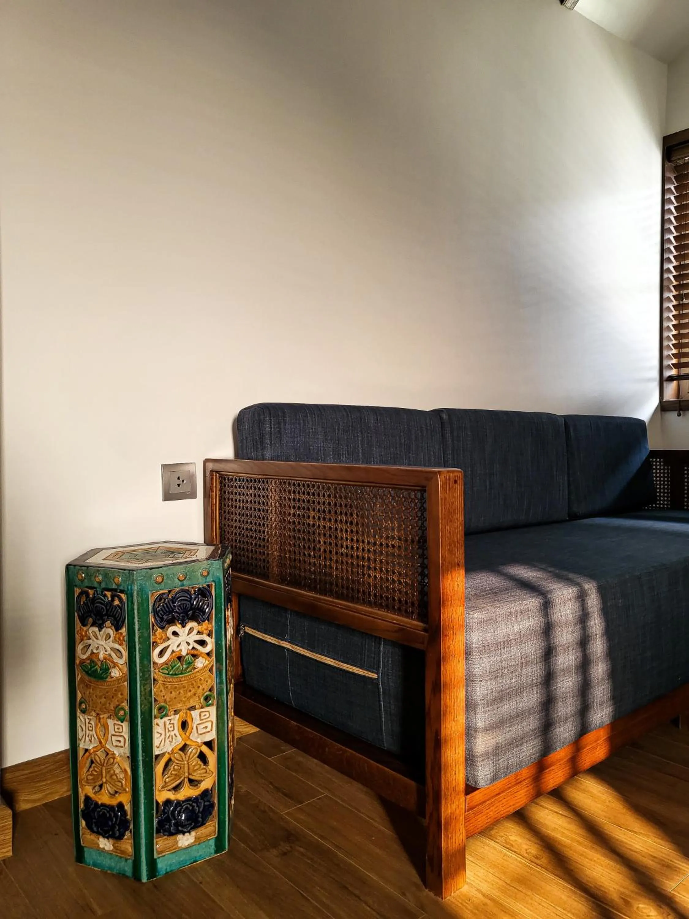 Living room in Lavian Hotel