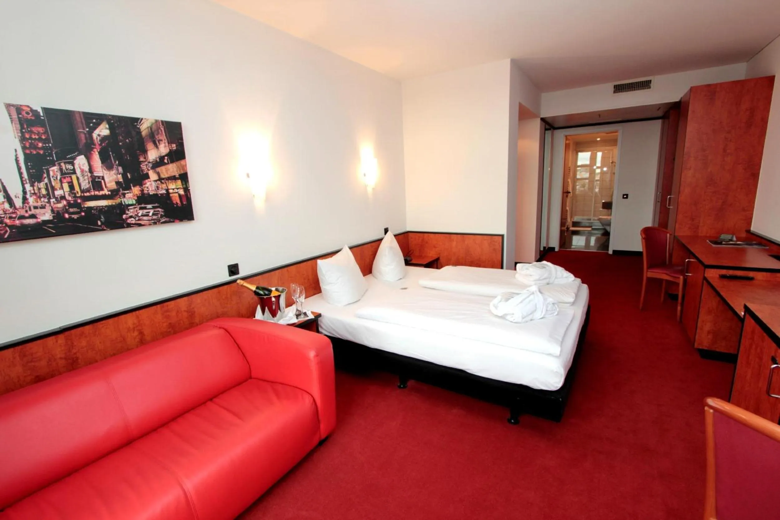 Photo of the whole room, Bed in Ara Hotel Comfort