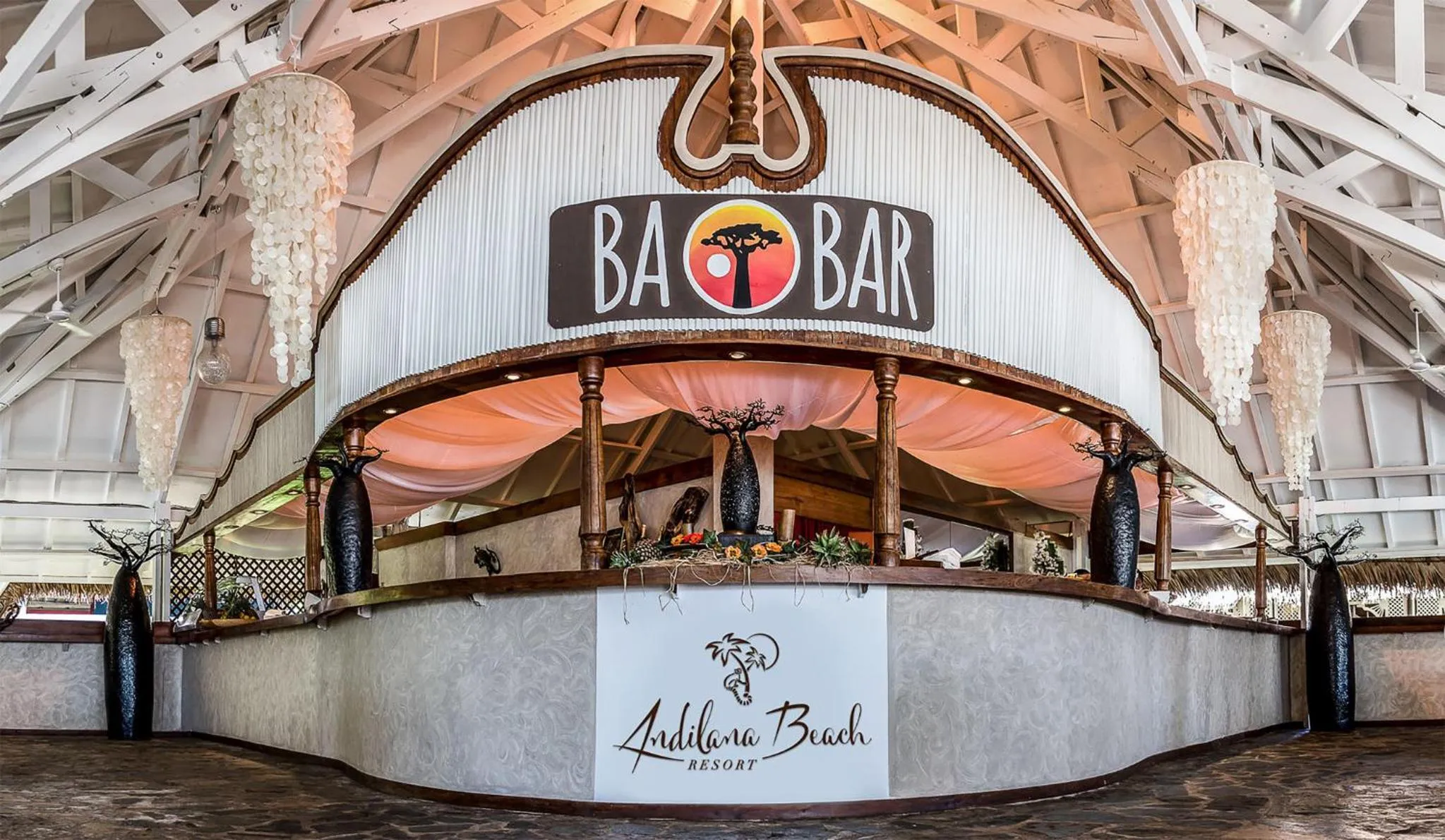 Lounge or bar in VOI Andilana Beach Resort