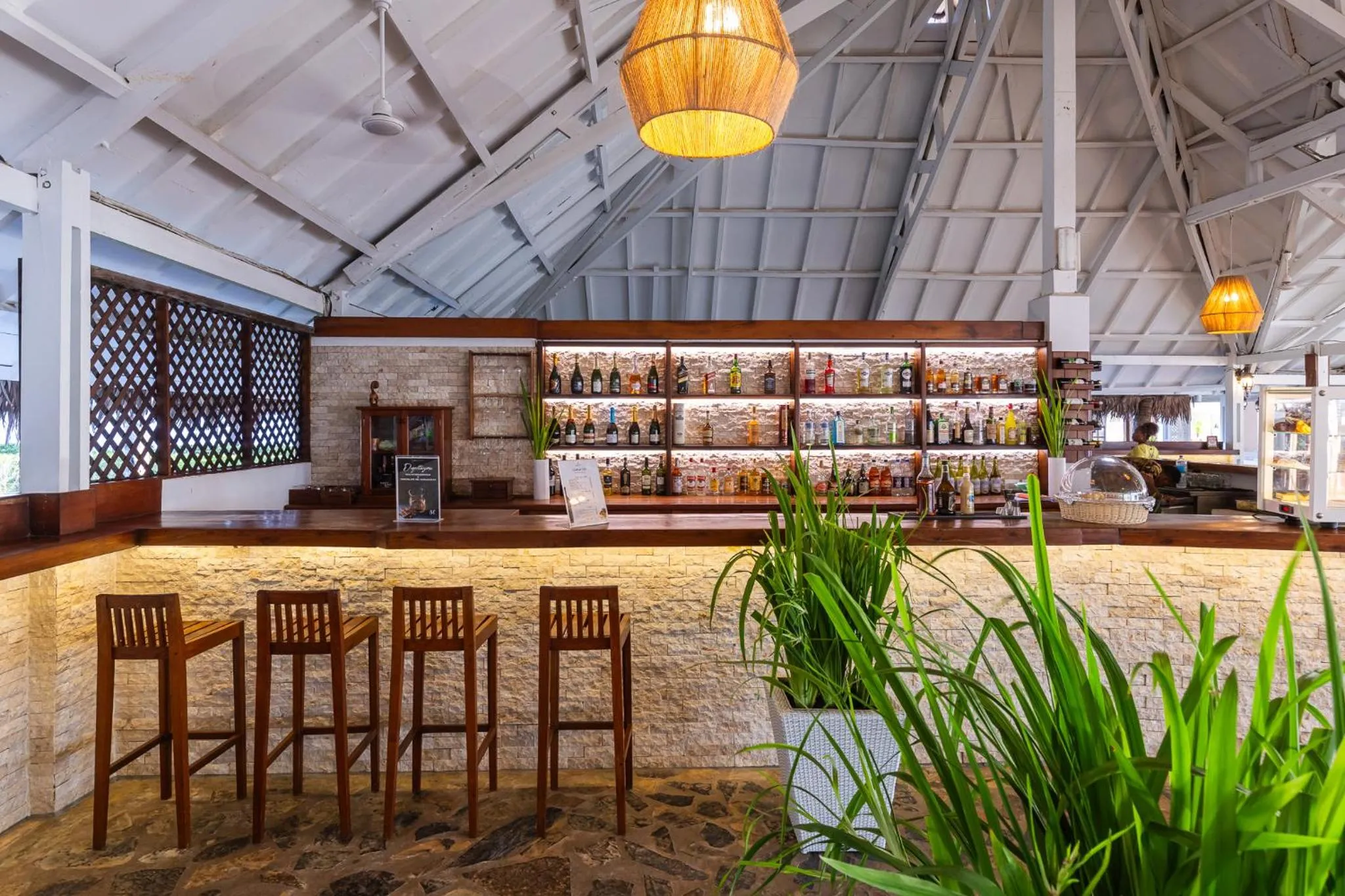 Lounge or bar in VOI Andilana Beach Resort