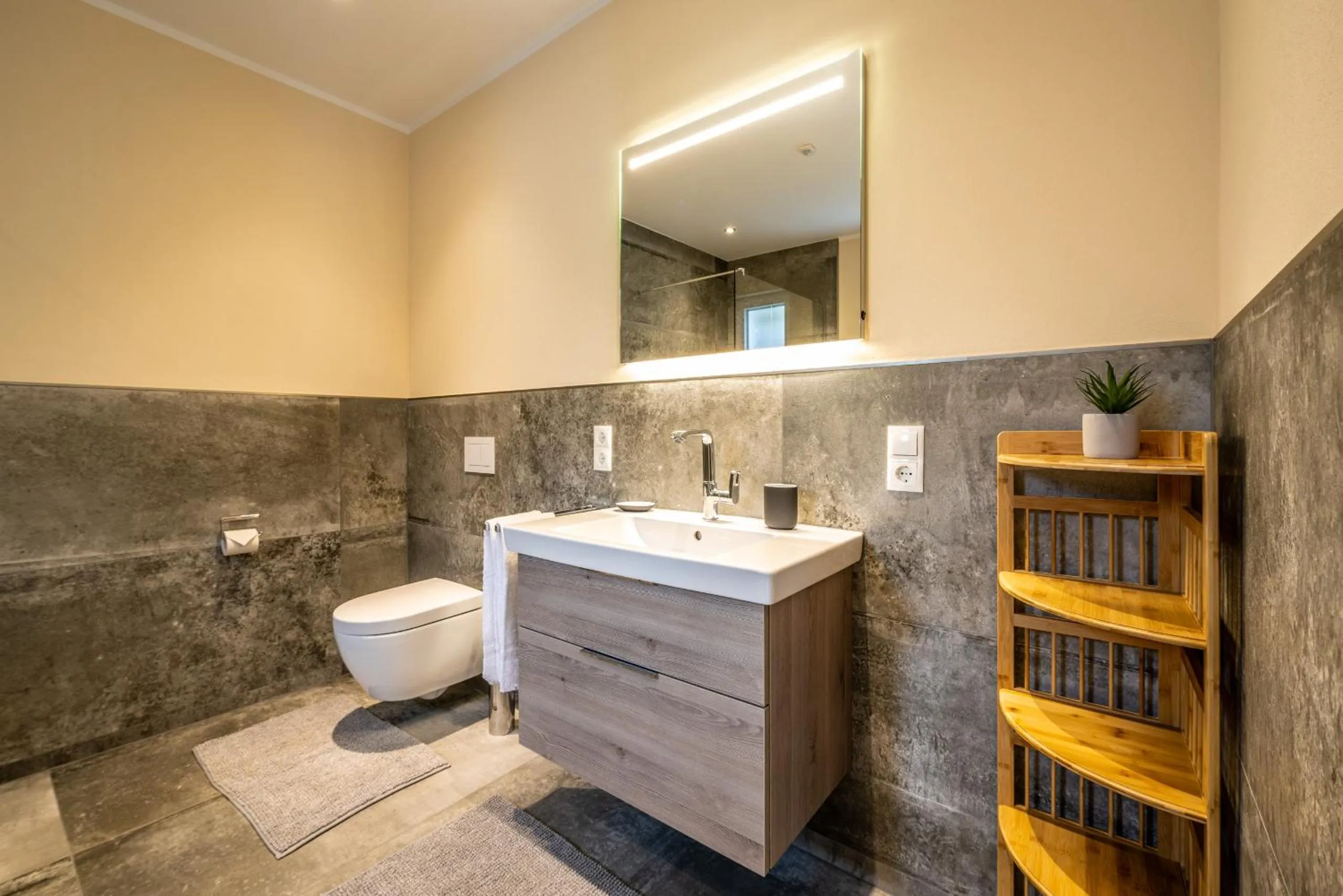 Toilet in Apart Hotel Lang