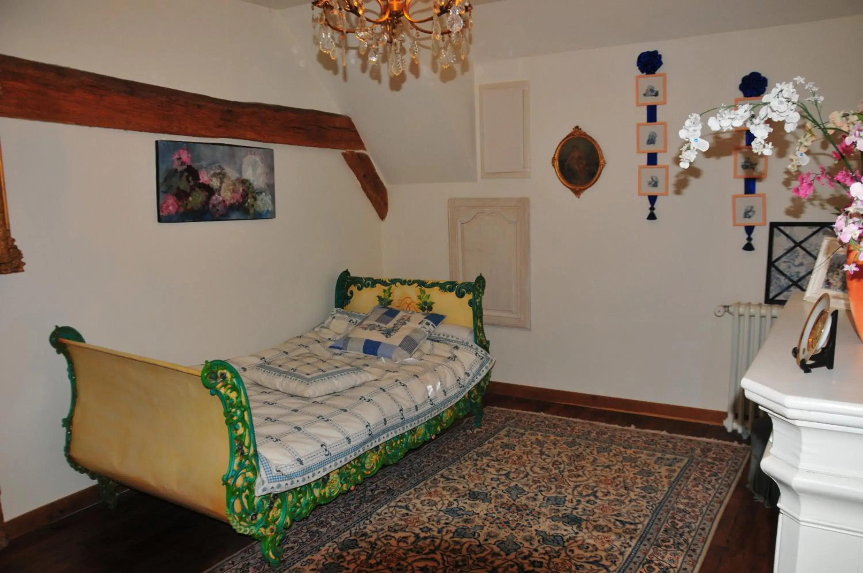 Standard Single Room - single occupancy in LES GUENINS Standard Single Room - single occupancy in LES GUENINS