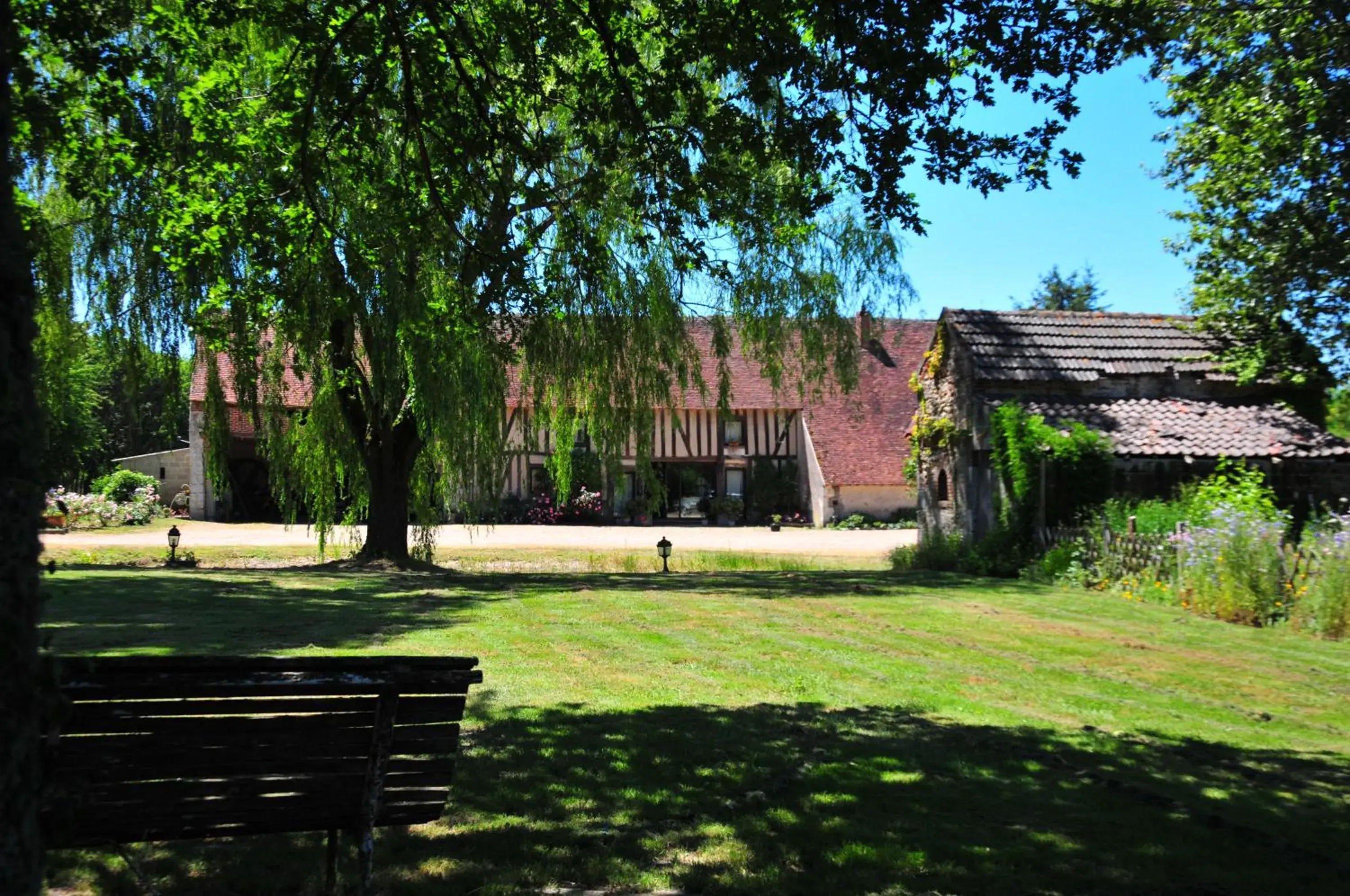 LES GUENINS LES GUENINS