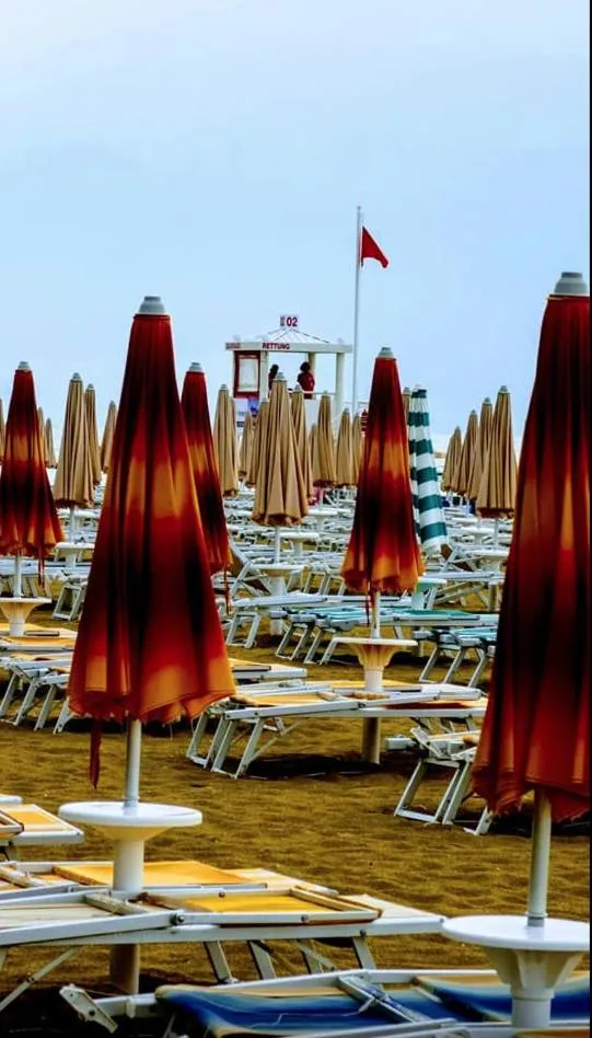 Beach in HOTEL D'ANNUNZIO