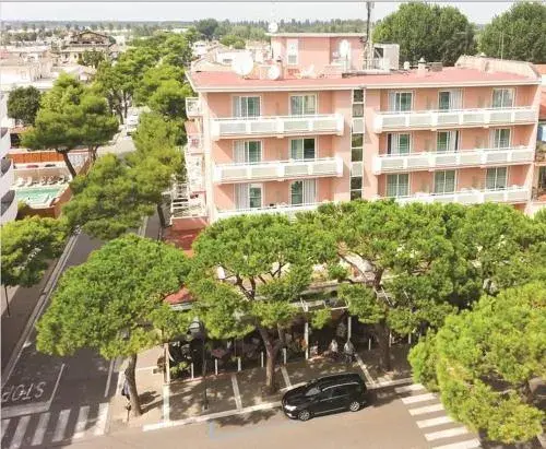HOTEL D'ANNUNZIO HOTEL D'ANNUNZIO