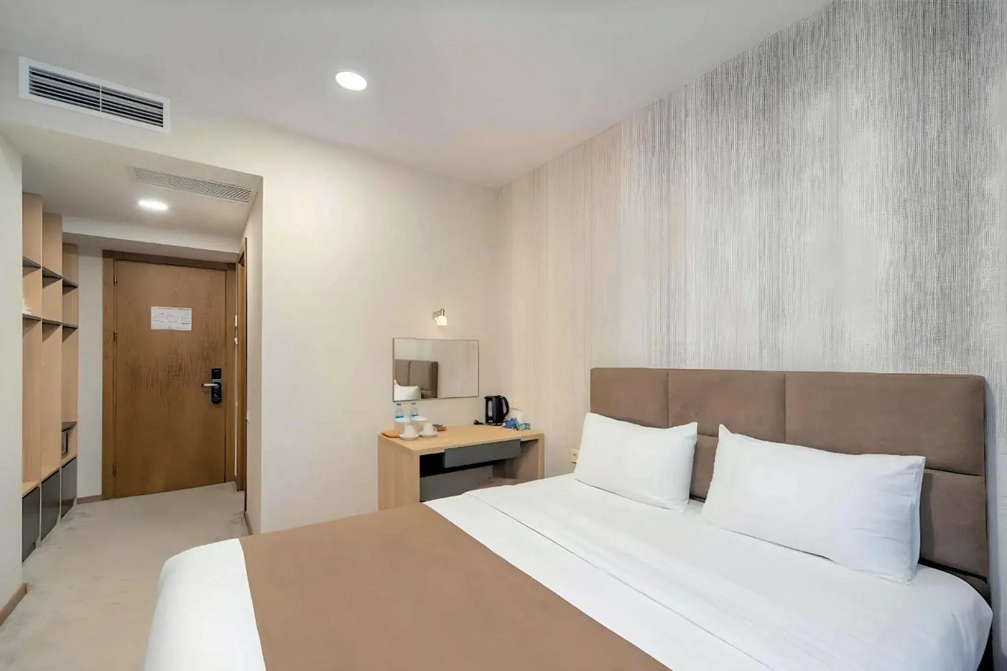 Double Room with Balcony (2 Adults + 1 Child) in Brooch Boutique Hotel Double Room with Balcony (2 Adults + 1 Child) in Brooch Boutique Hotel