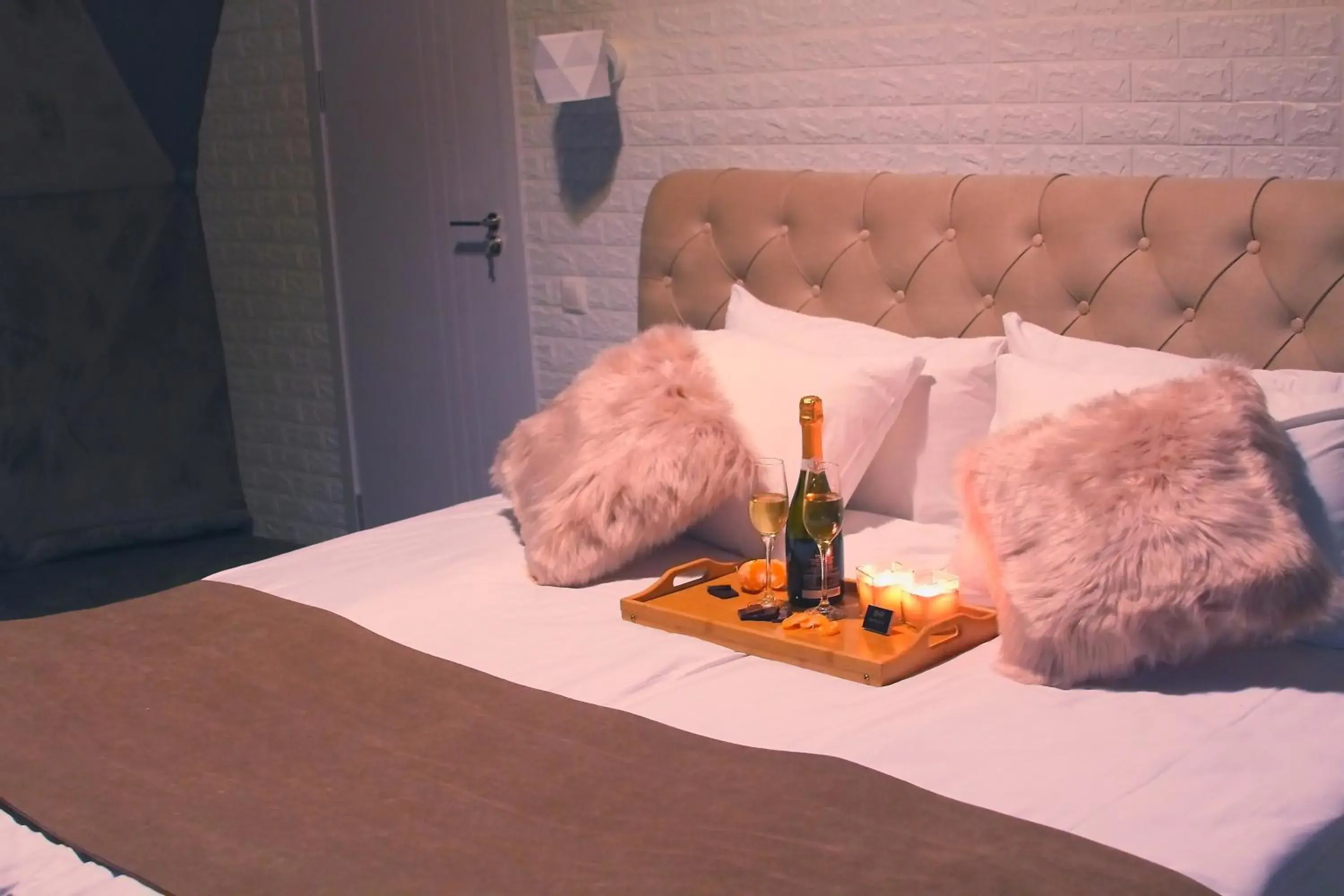 Bed in Brooch Boutique Hotel Bed in Brooch Boutique Hotel