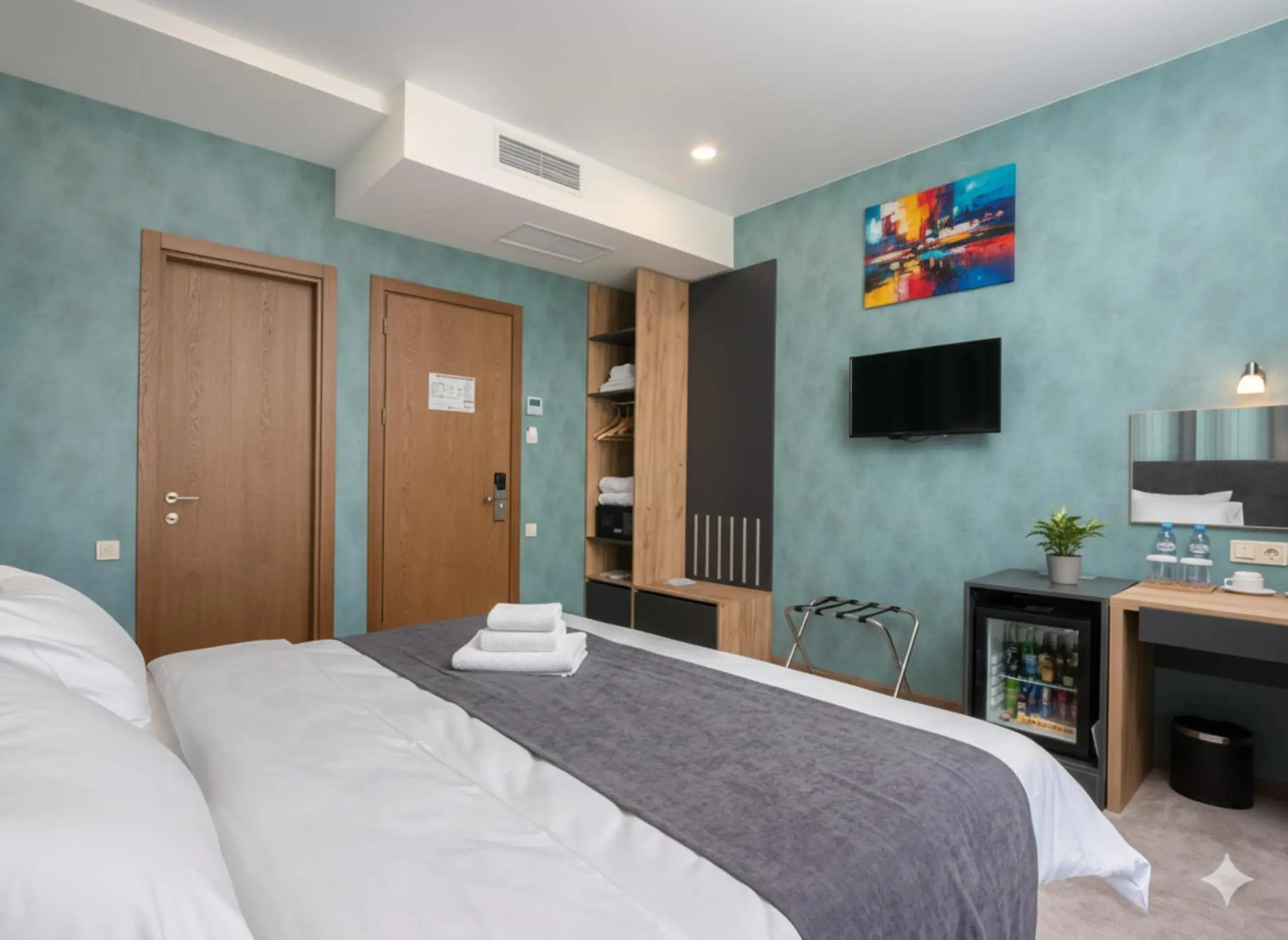 Photo of the whole room, Bed in Brooch Boutique Hotel Photo of the whole room, Bed in Brooch Boutique Hotel