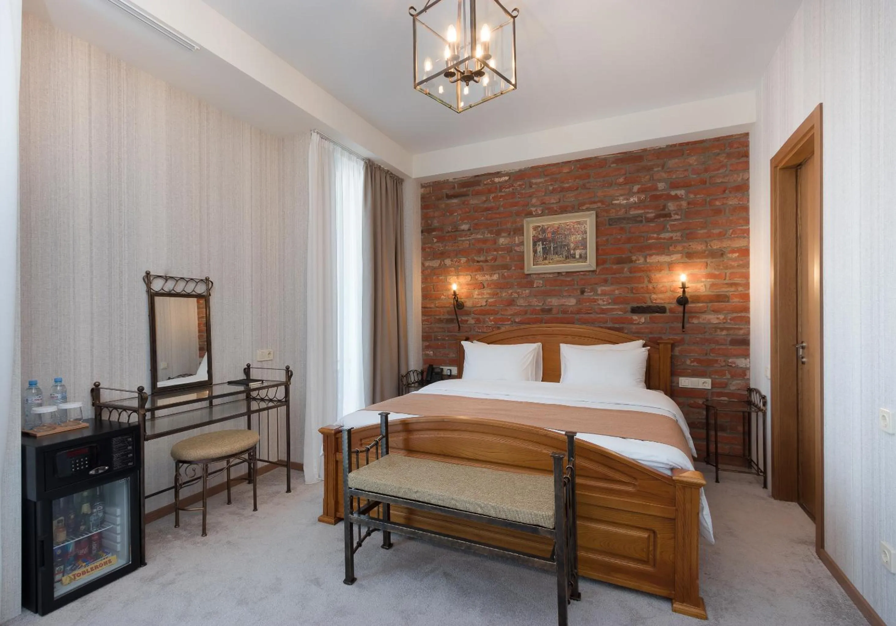 Bed in Brooch Boutique Hotel