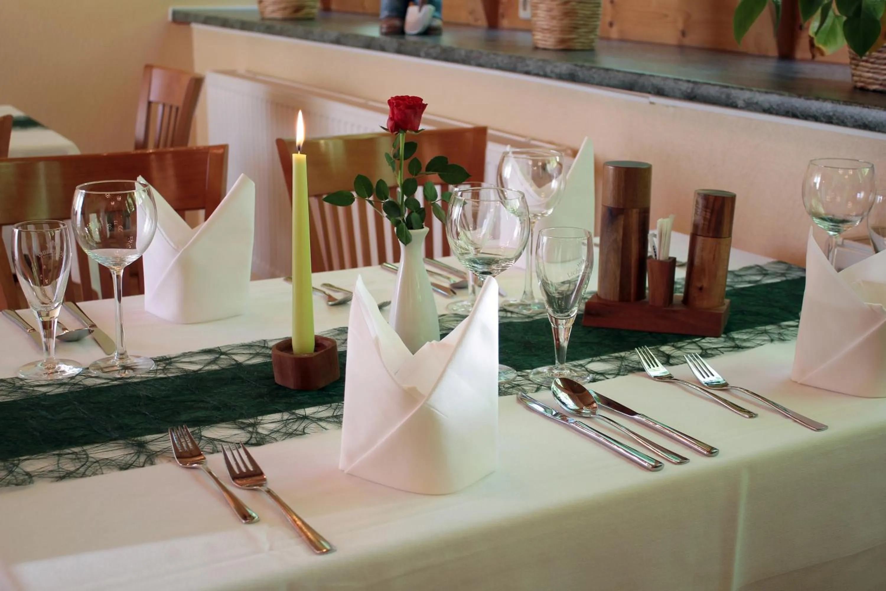 Restaurant/places to eat in Hotel Restaurant Zwergschlösschen