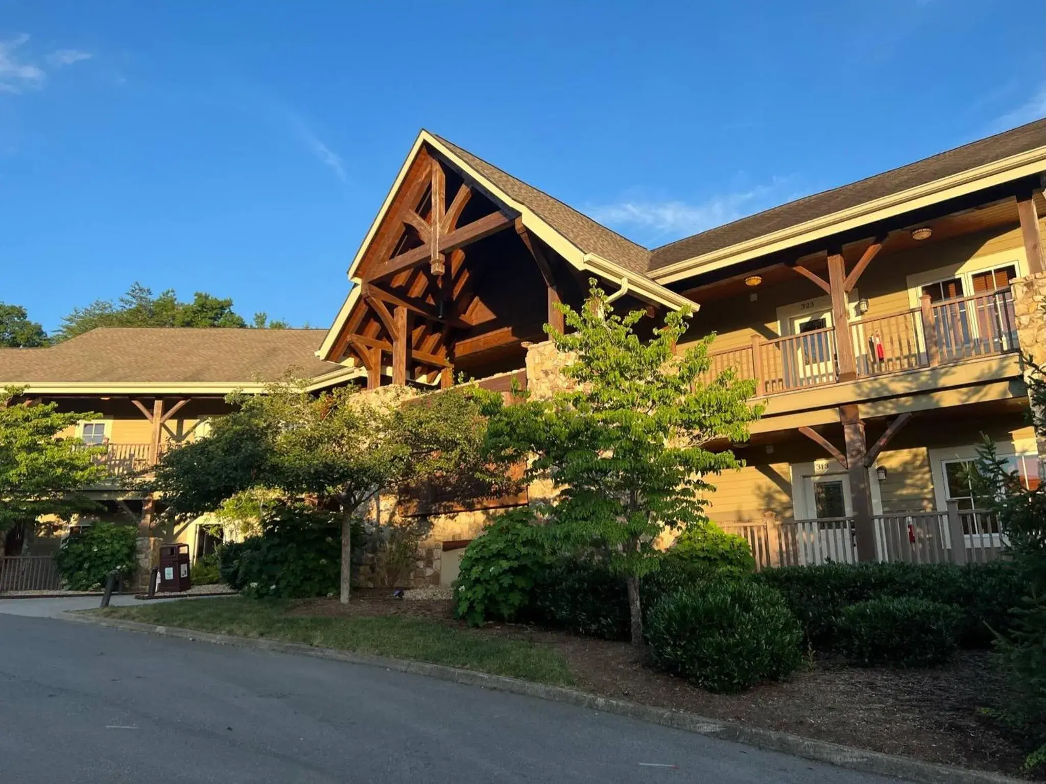 Other in Viewpoint Condominiums Other in Viewpoint Condominiums