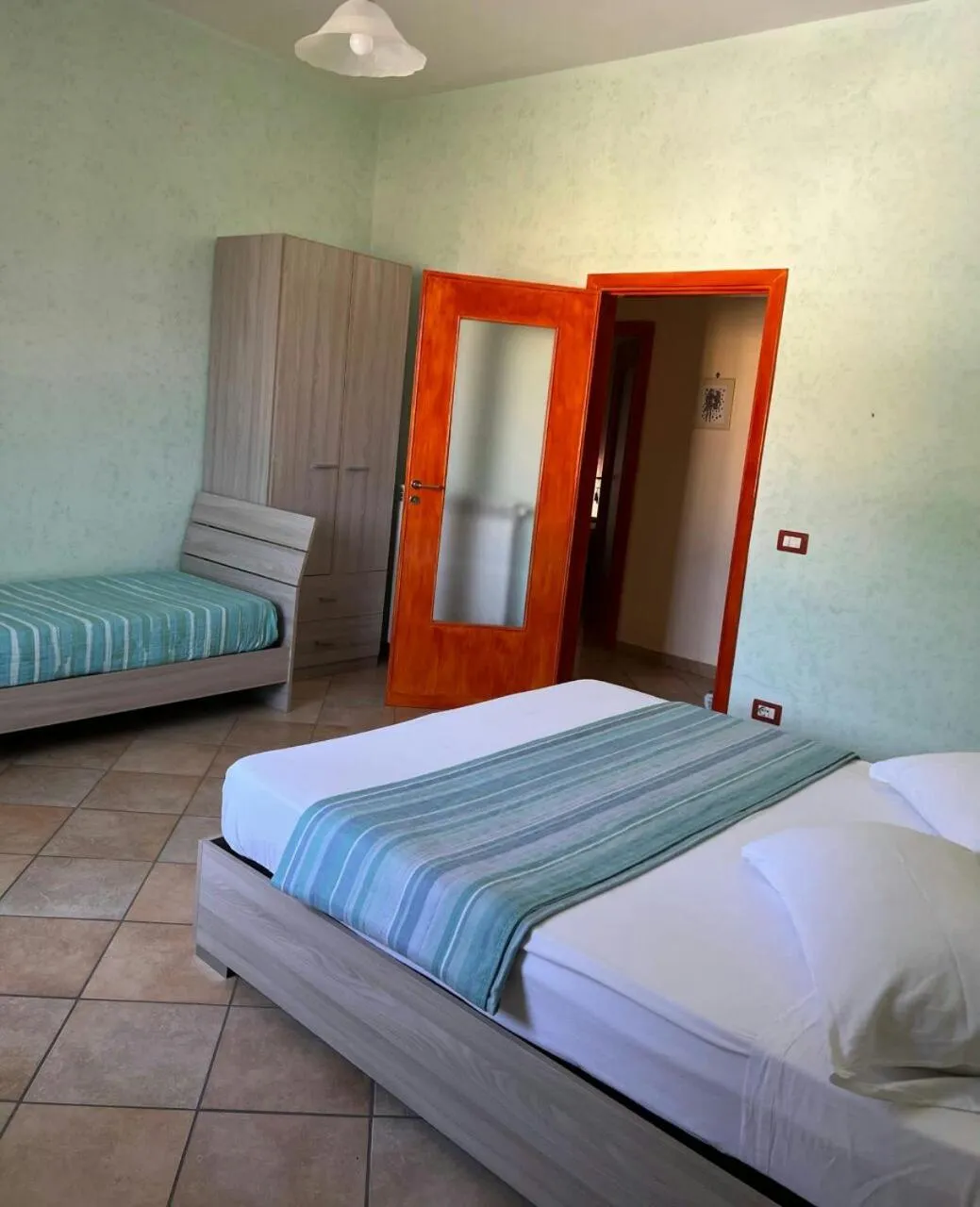 Bed in B&B DonnaMaria