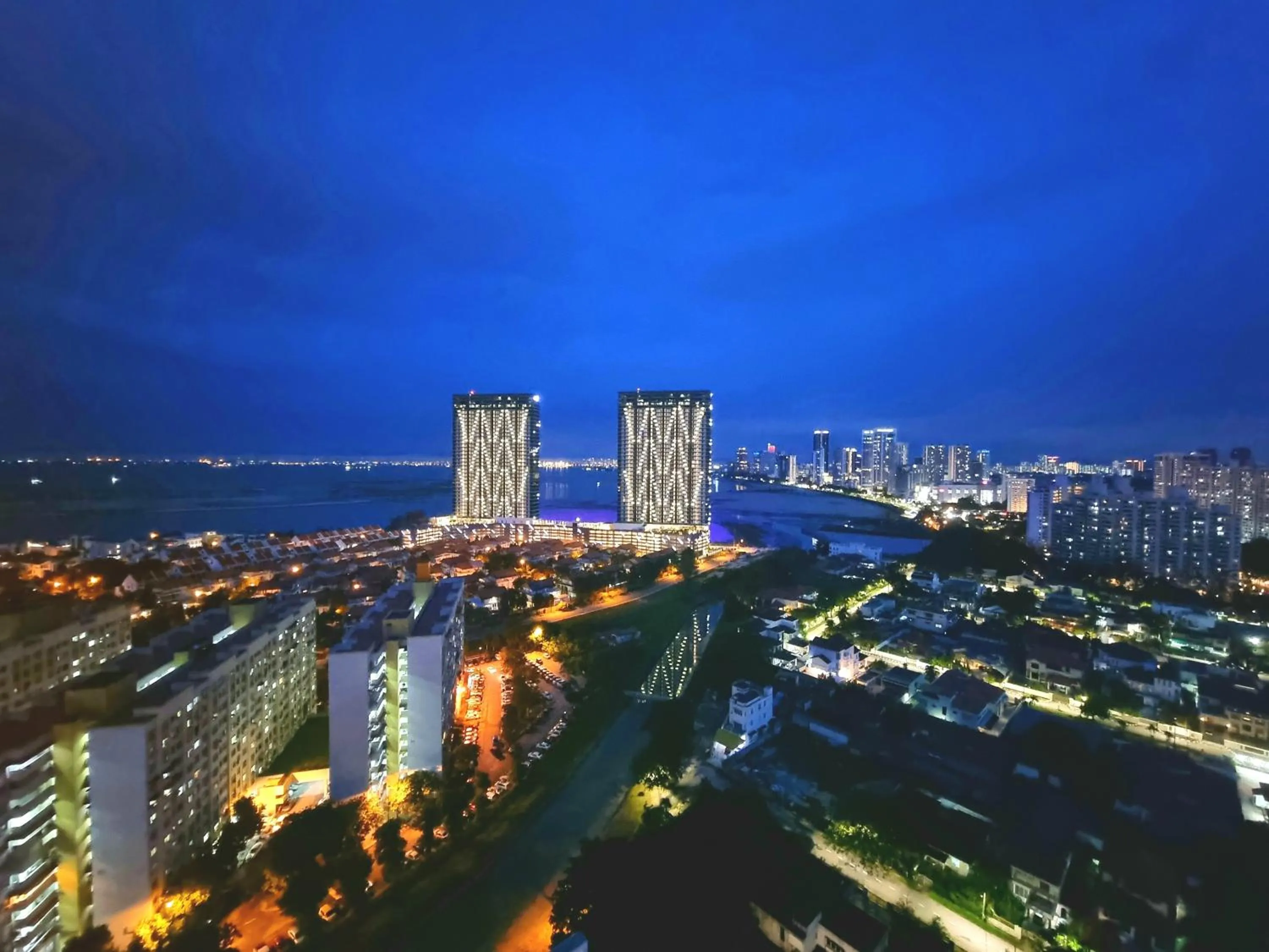 Night in The Landmark by Comfy