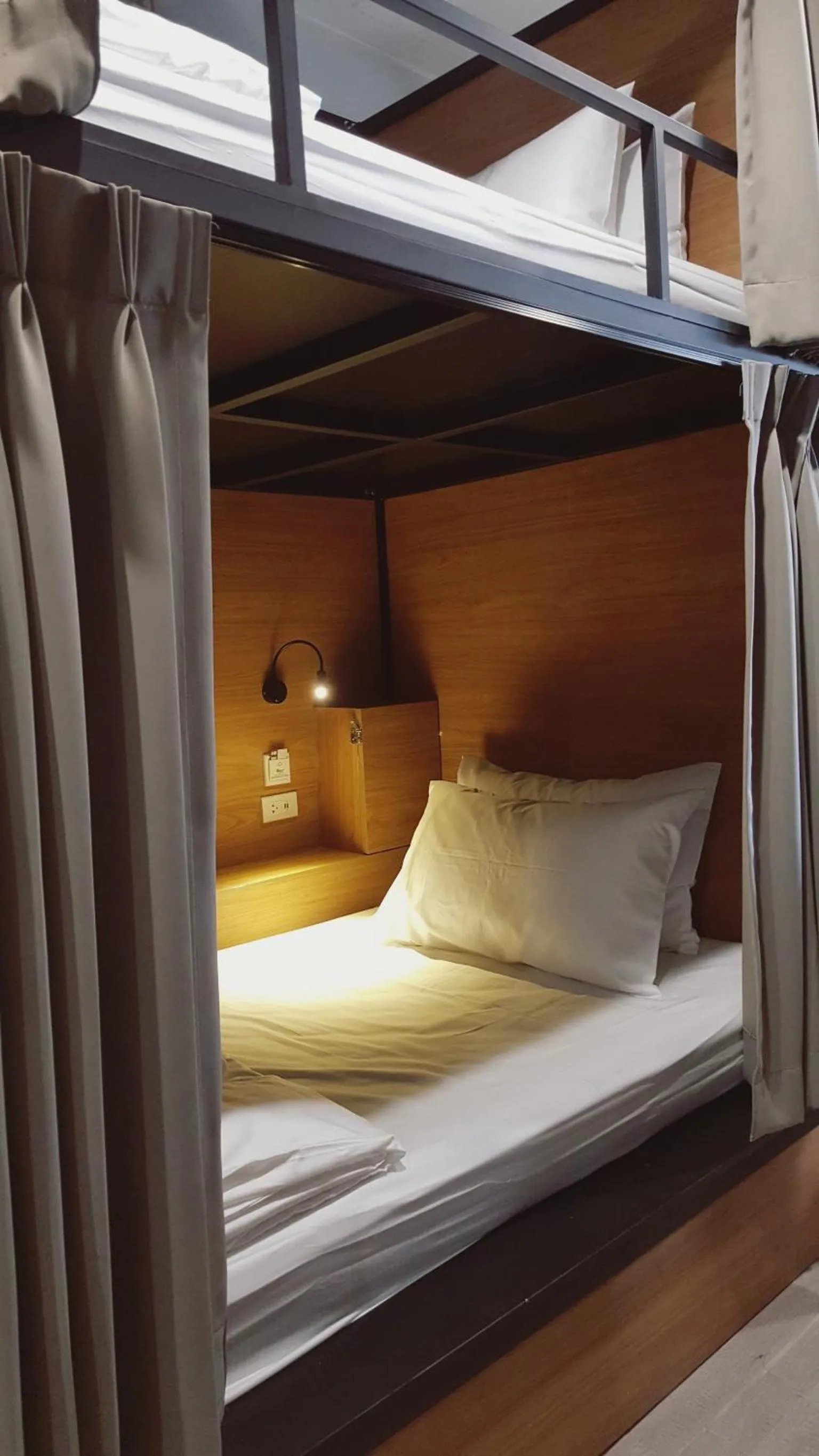 Bed in Bangpho Story