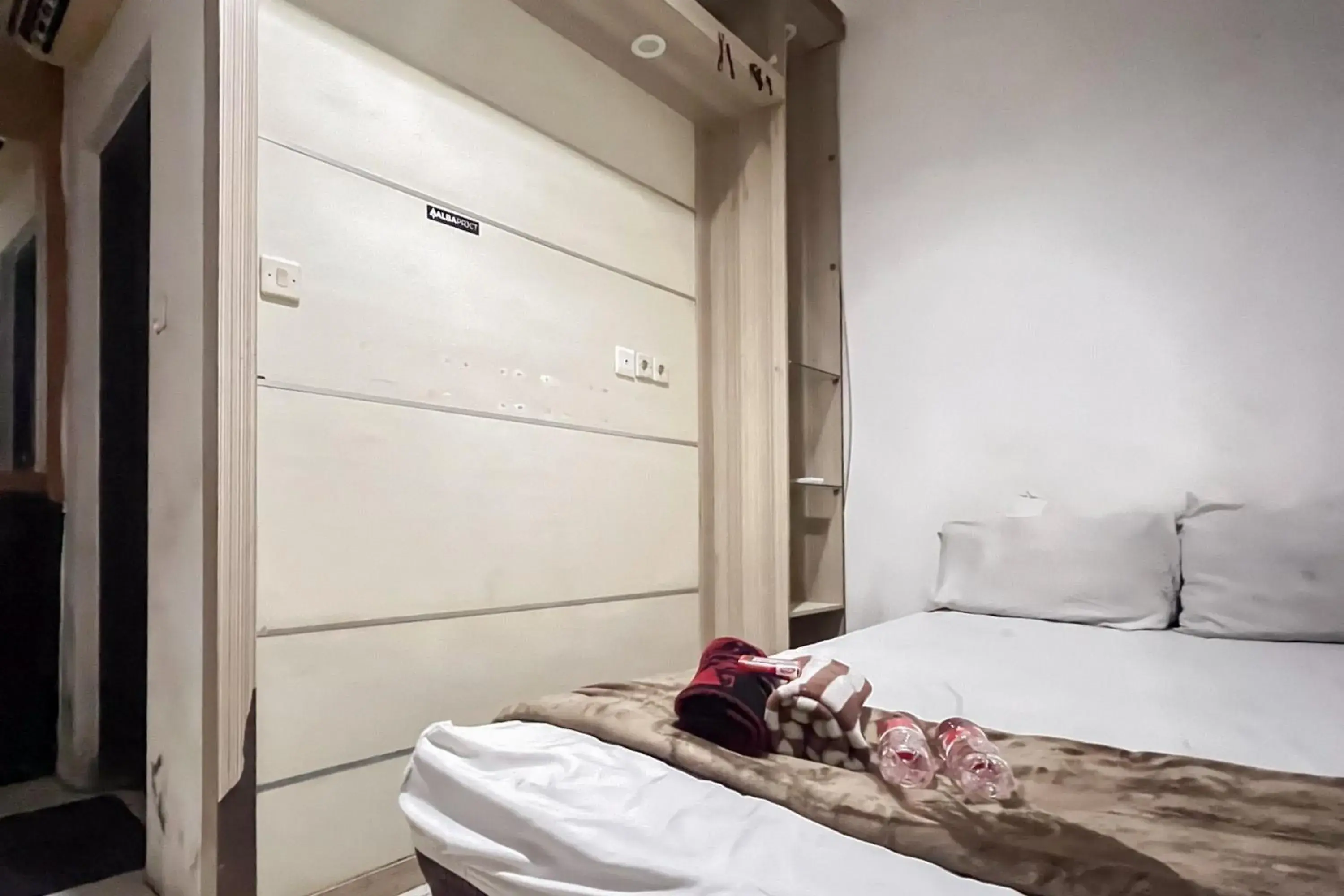 Bedroom, Bed in Good Sleep 1 RedPartner Bedroom, Bed in Good Sleep 1 RedPartner