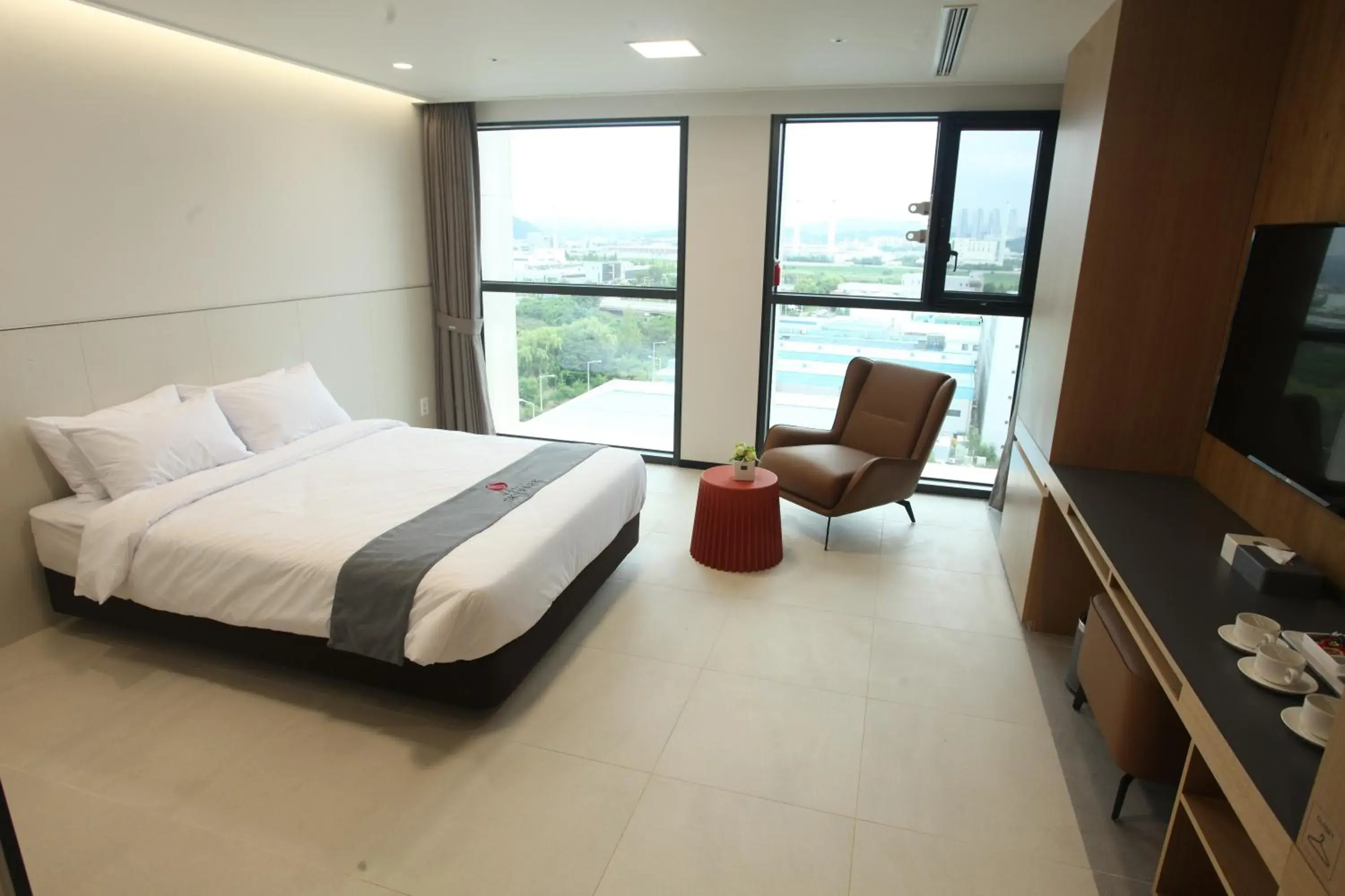 Bedroom, Bed in Hotel Skypark DaejeonⅠ Bedroom, Bed in Hotel Skypark DaejeonⅠ