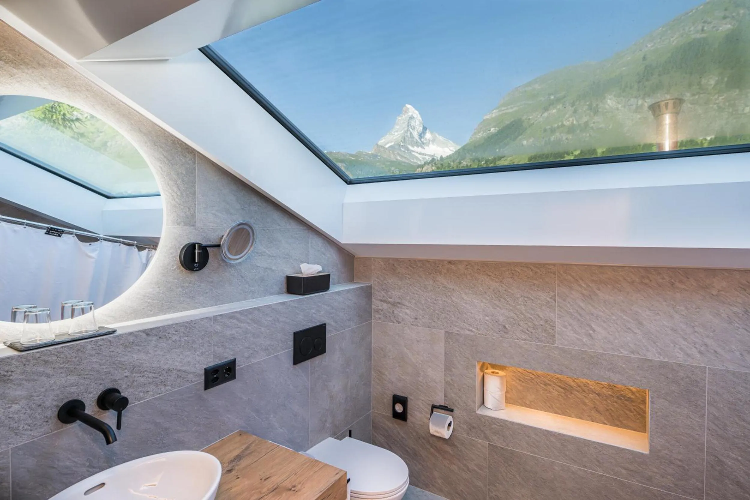 Bathroom in Hotel Bella Vista Zermatt