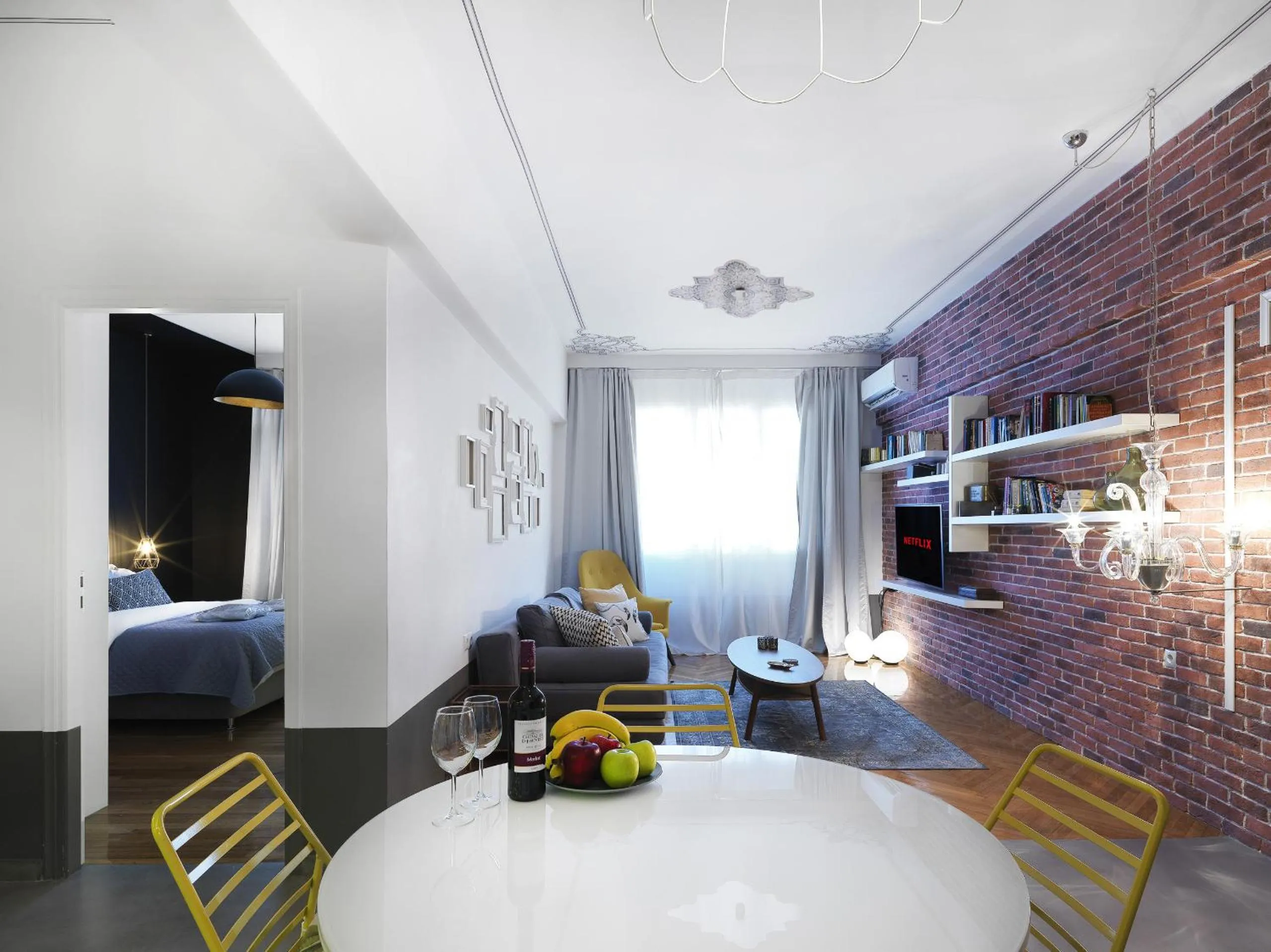 Athenian Apartment in the center with Jacuzzi