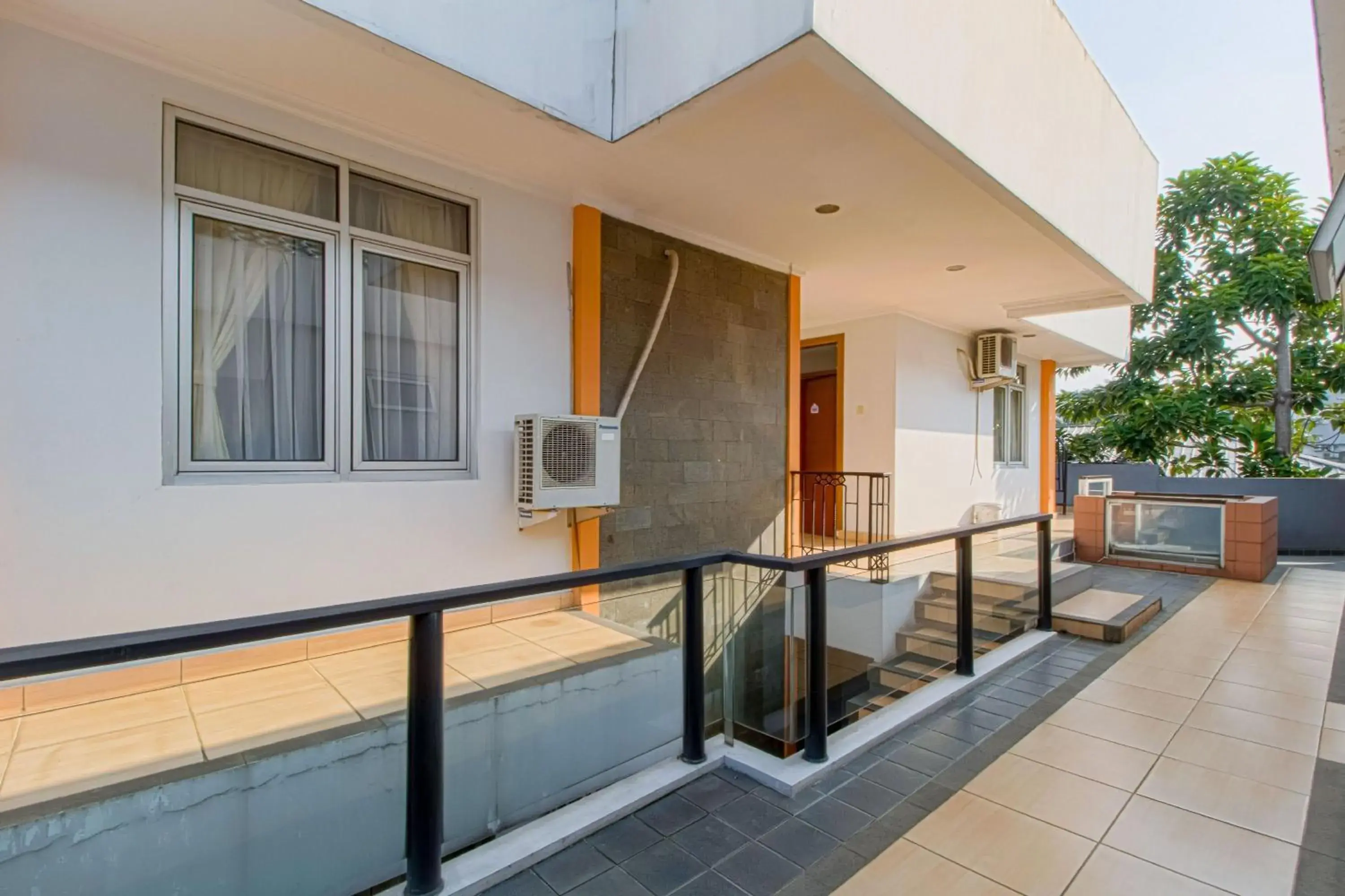 Facade/entrance in Applewood B&B Facade/entrance in Applewood B&B