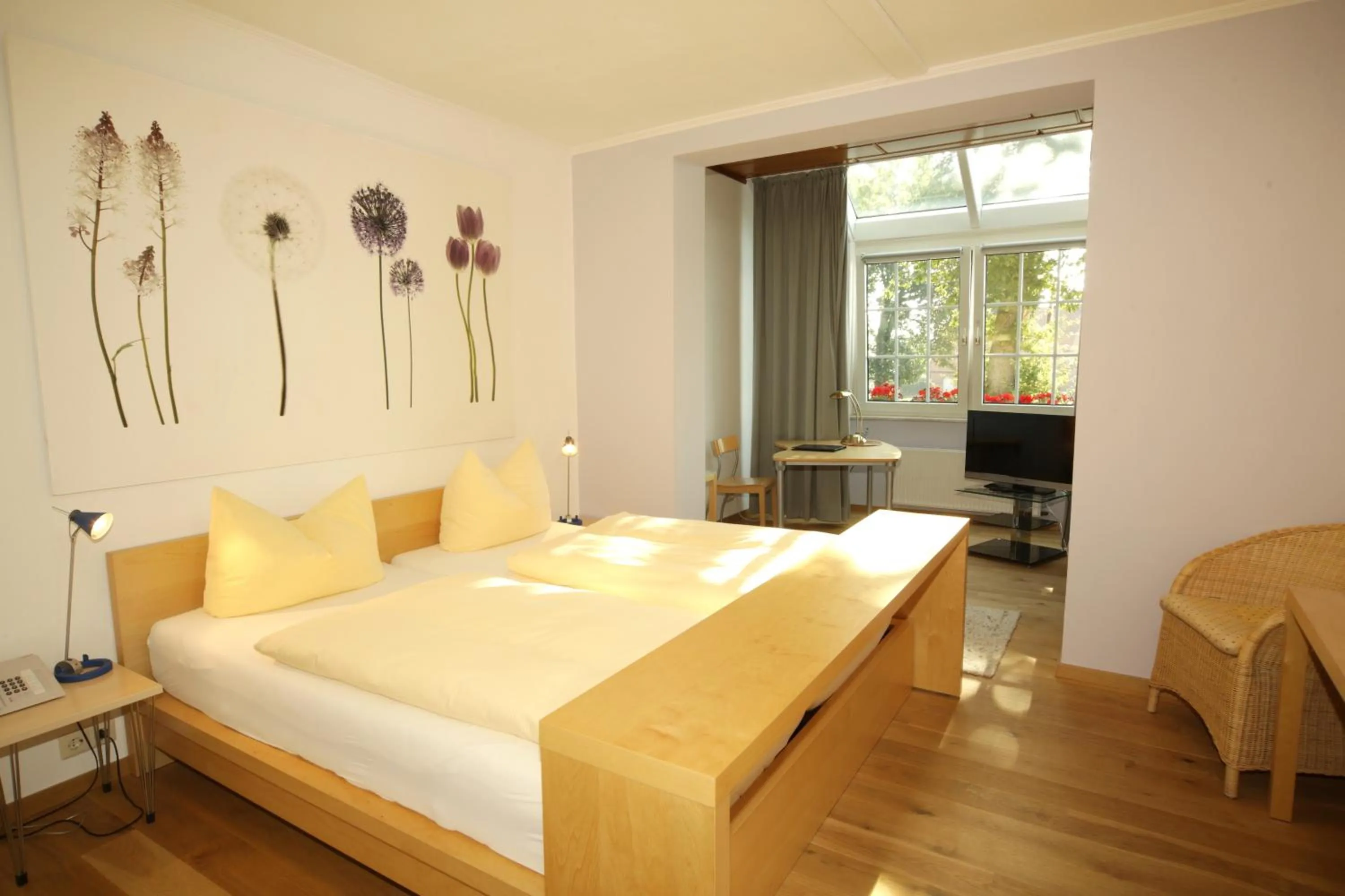 Photo of the whole room, Bed in Landidyll Wilminks Parkhotel