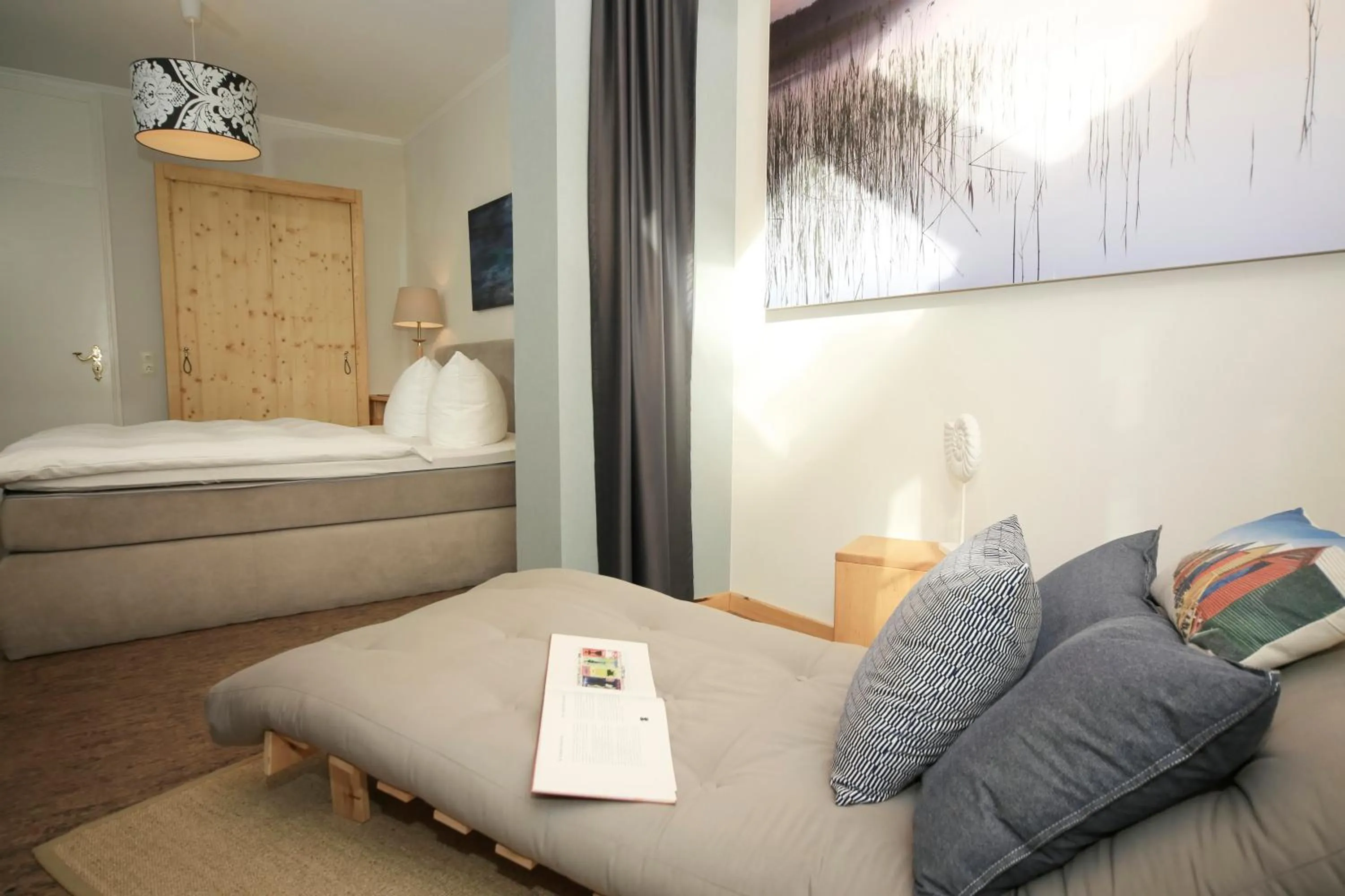 Photo of the whole room, Bed in Landidyll Wilminks Parkhotel