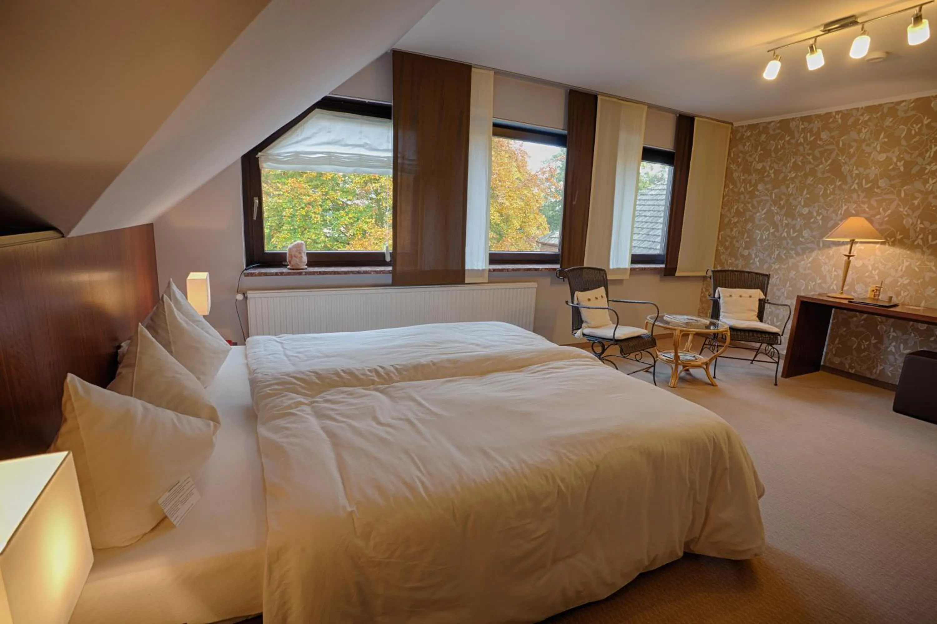 Photo of the whole room, Bed in Landidyll Wilminks Parkhotel
