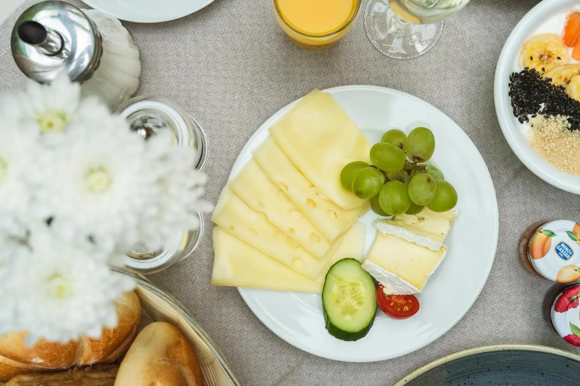 Food and drinks in Hotel St. Georg Food and drinks in Hotel St. Georg