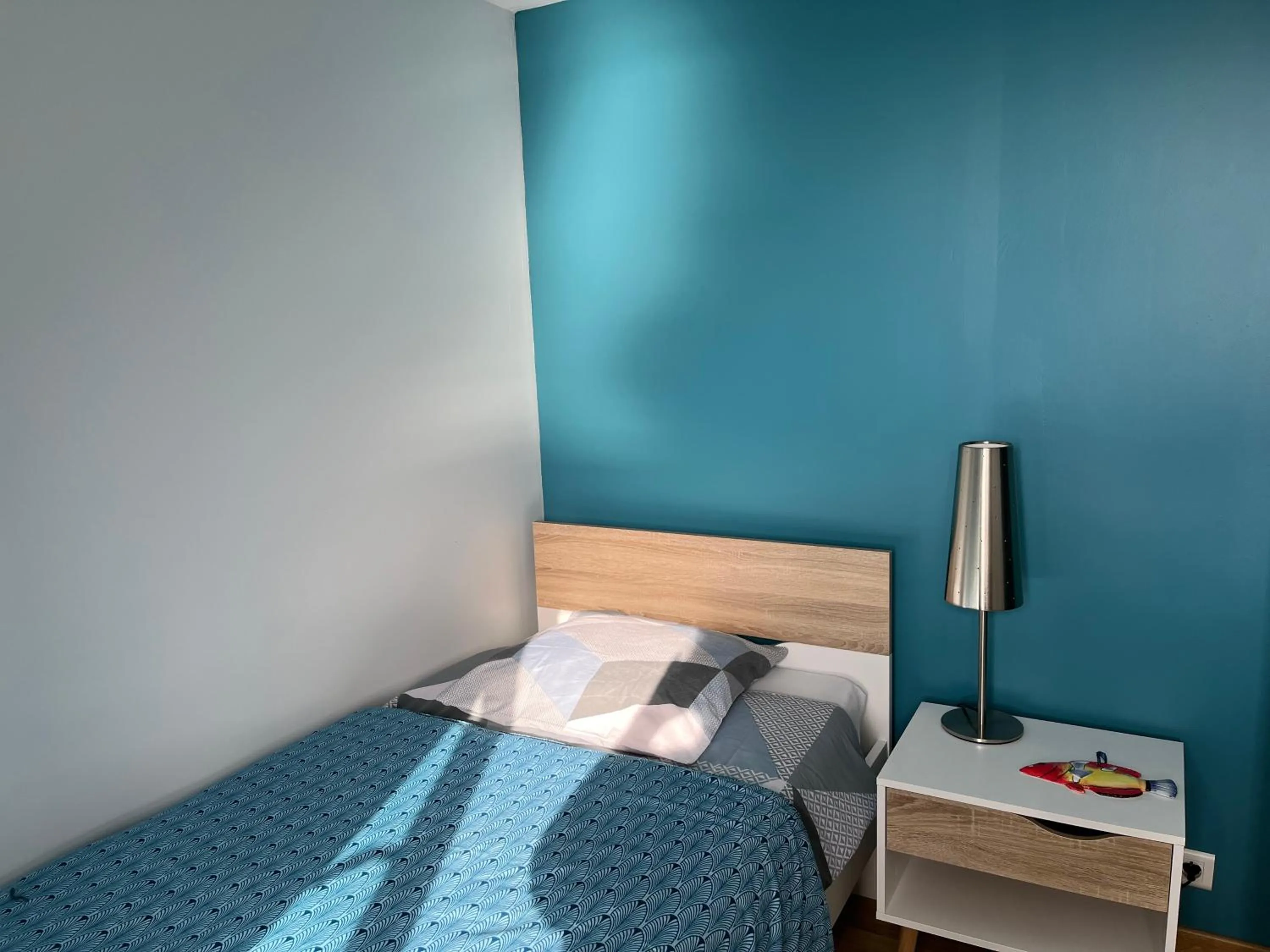 Bed in Rose d'Écumes