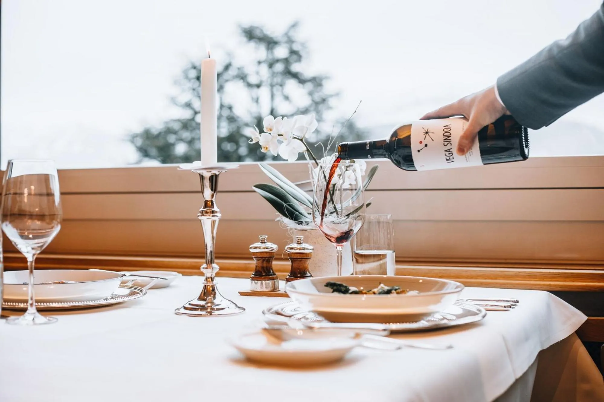 Restaurant/places to eat in Hotel Eden Spiez