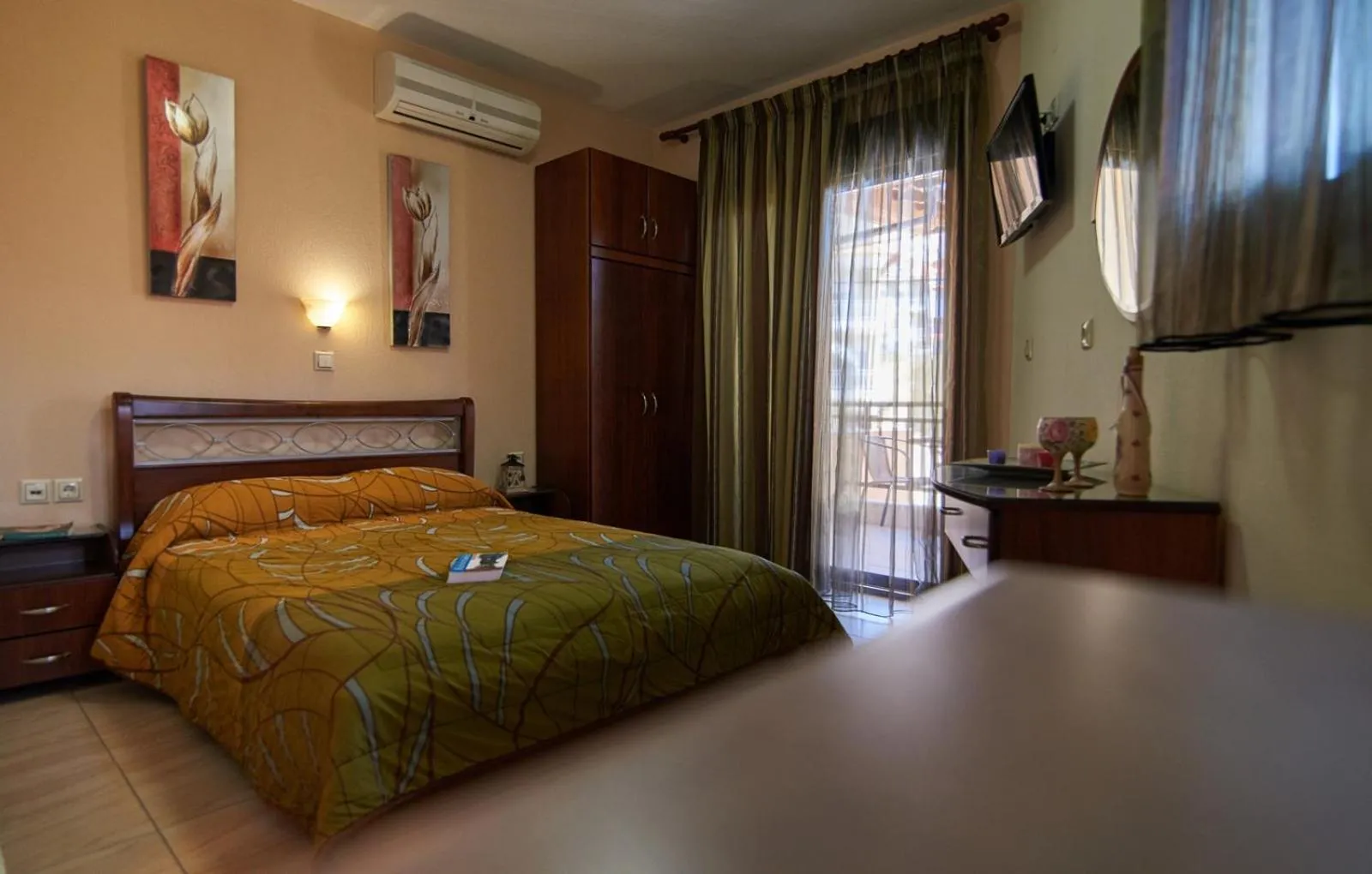 Fotini House