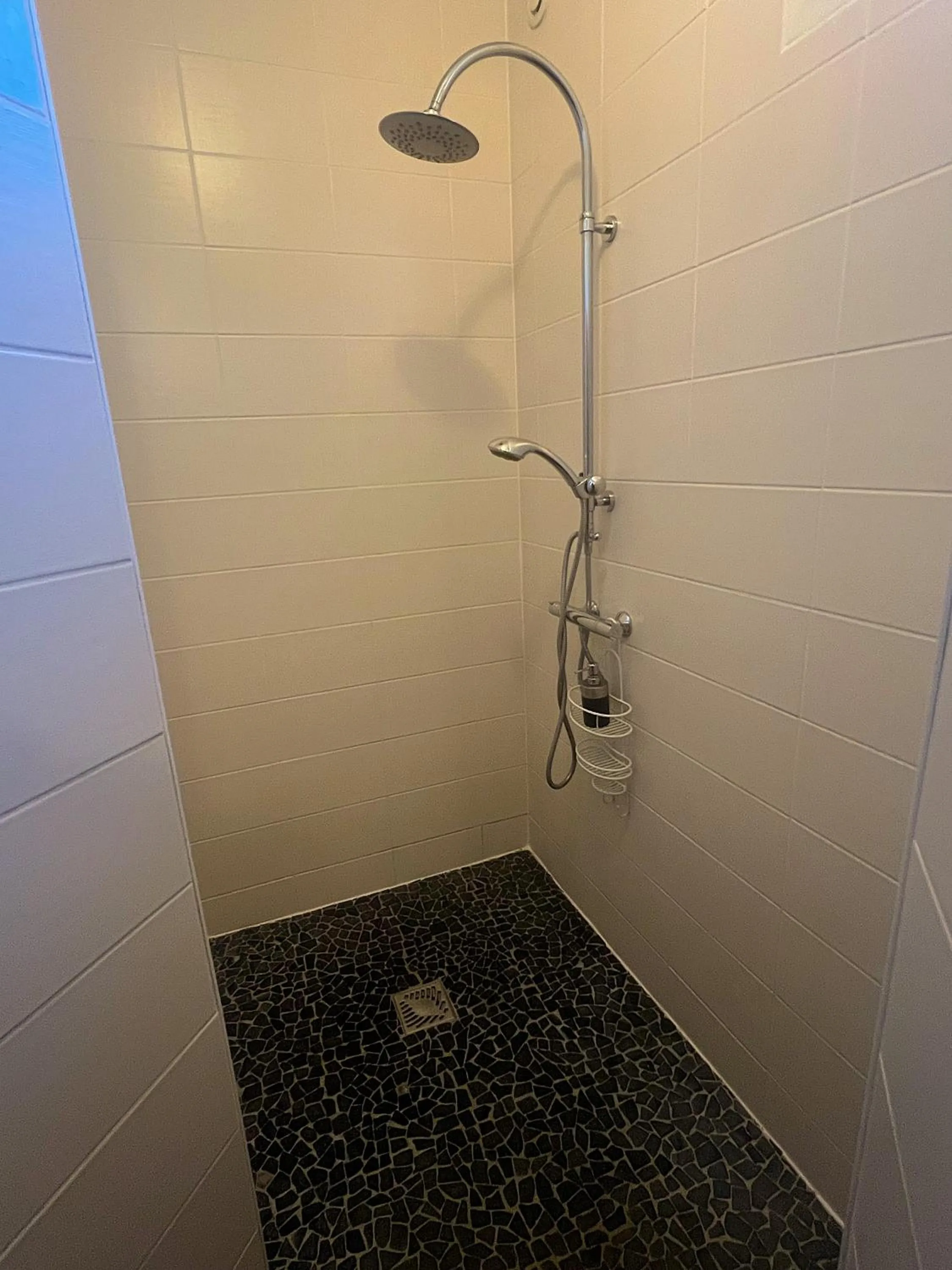 Shower in La Villa Camille