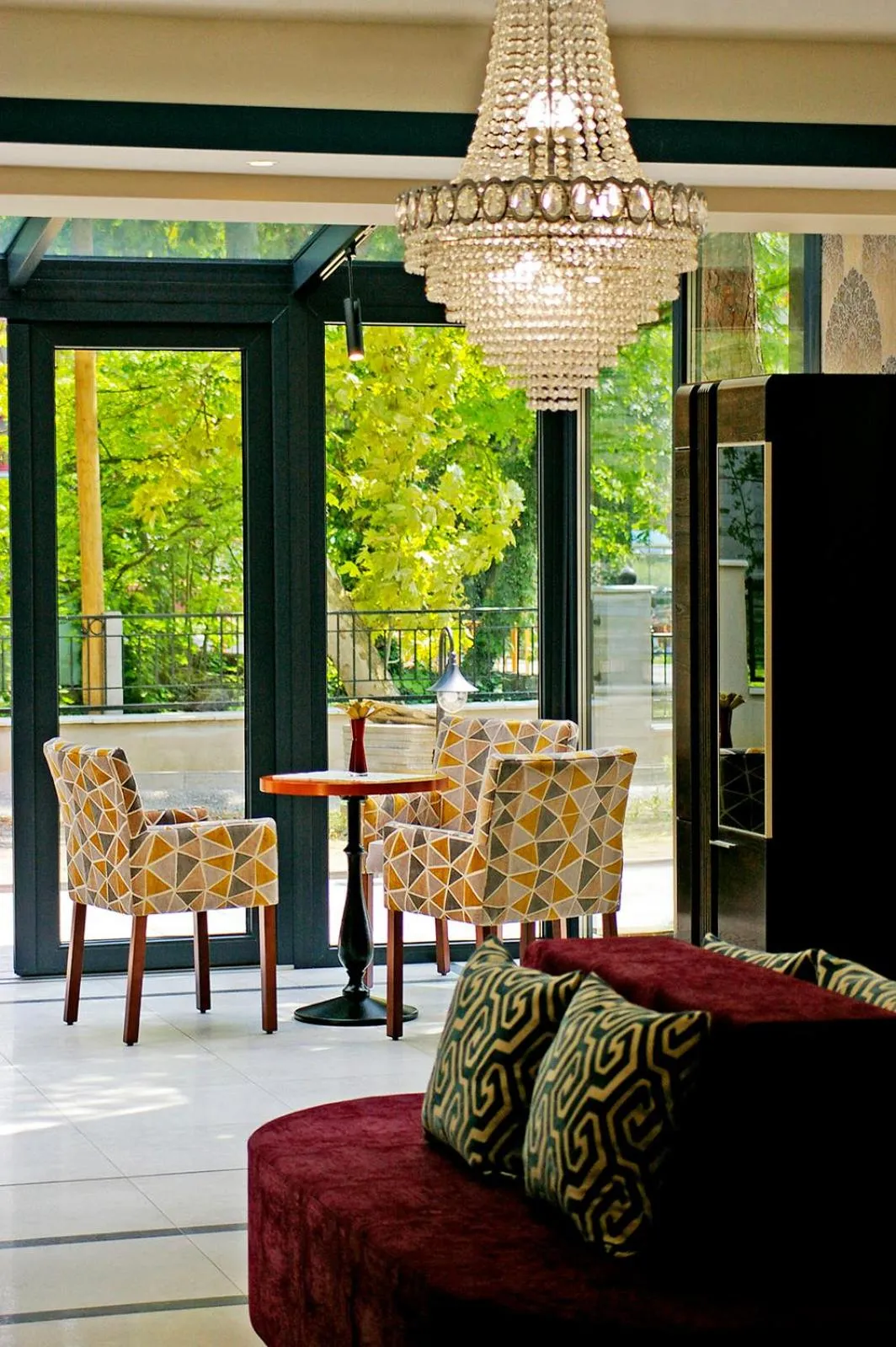Boutique Hotel Divina